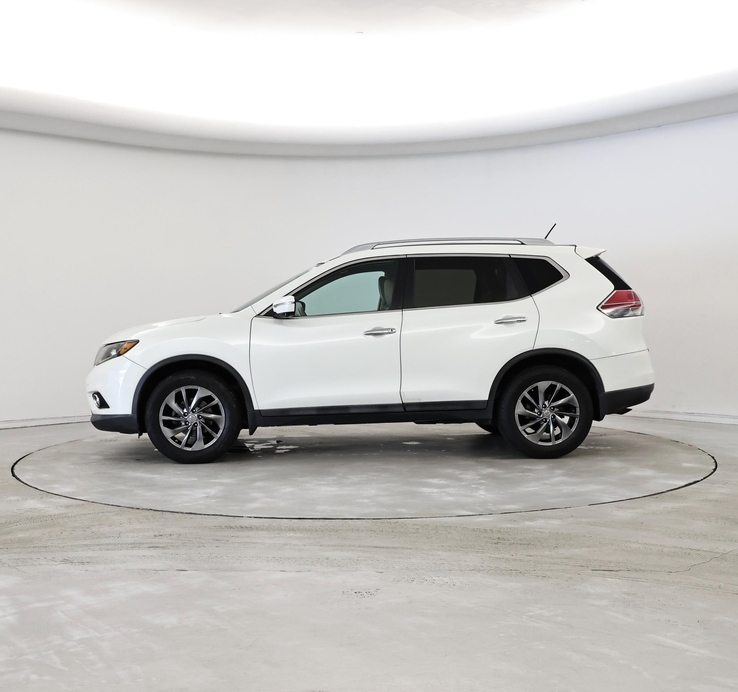 Thumbnail: 2015 Nissan Rogue - 3
