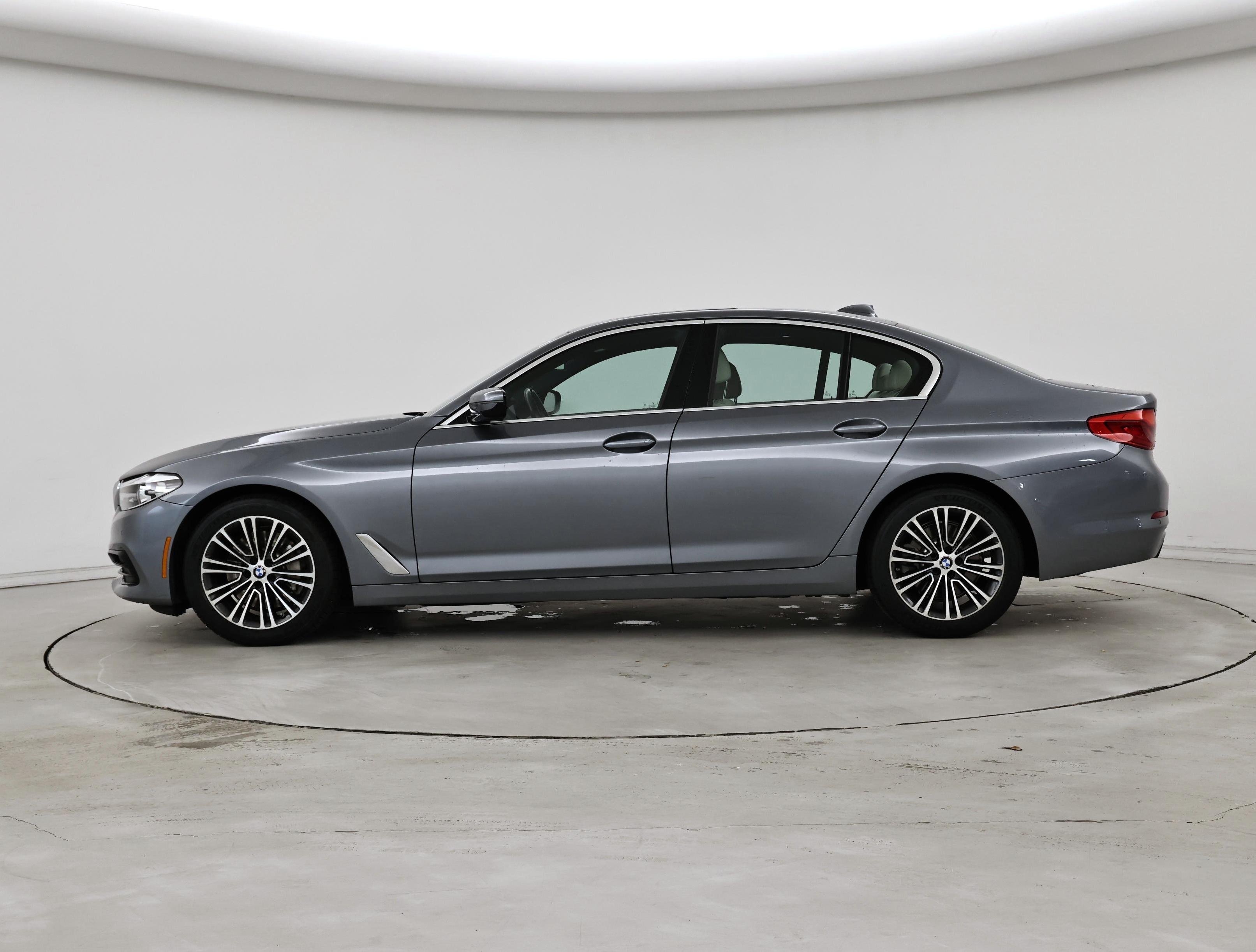 Thumbnail: 2019 BMW 5 Series - 3