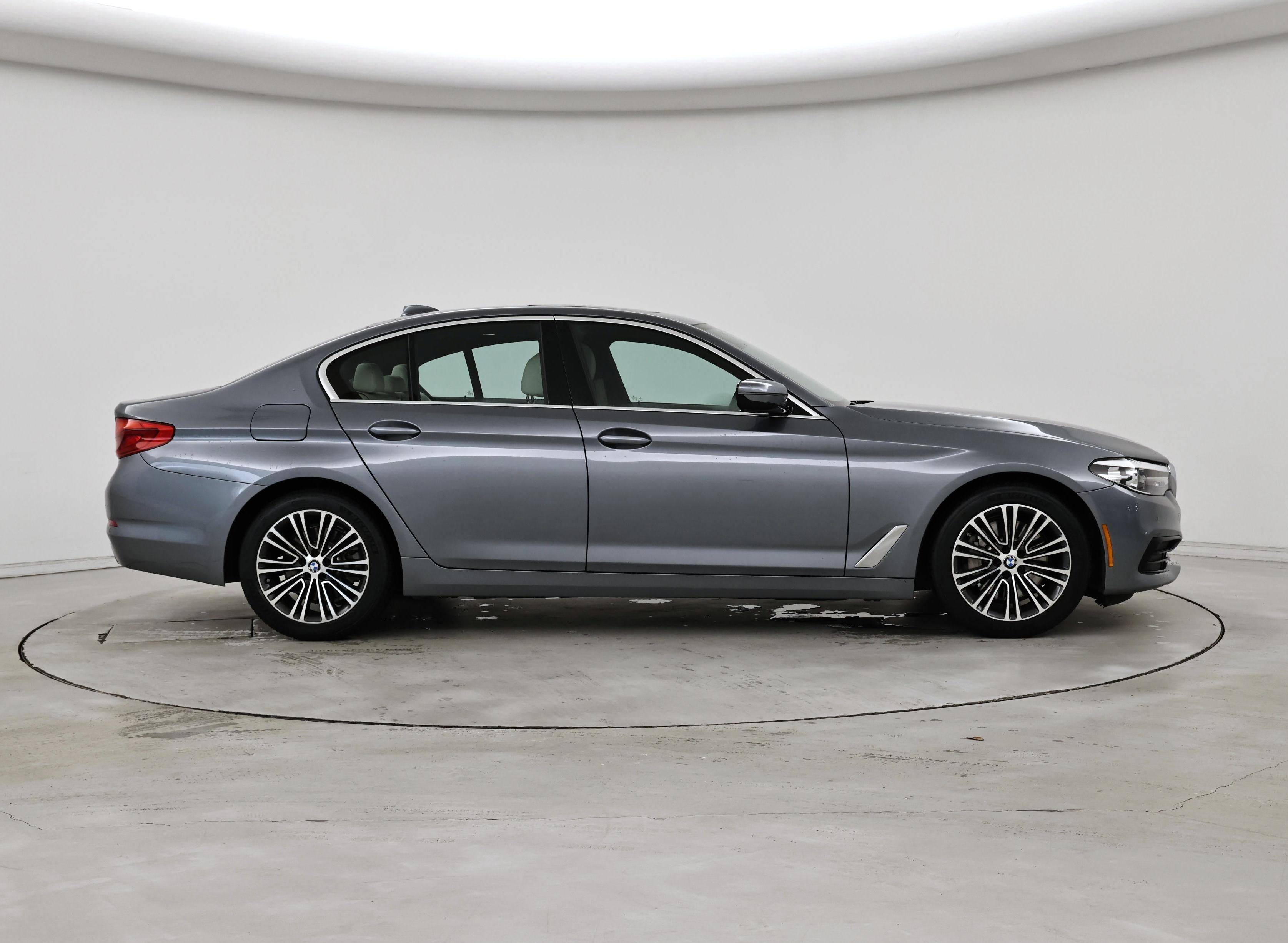 Thumbnail: 2019 BMW 5 Series - 7