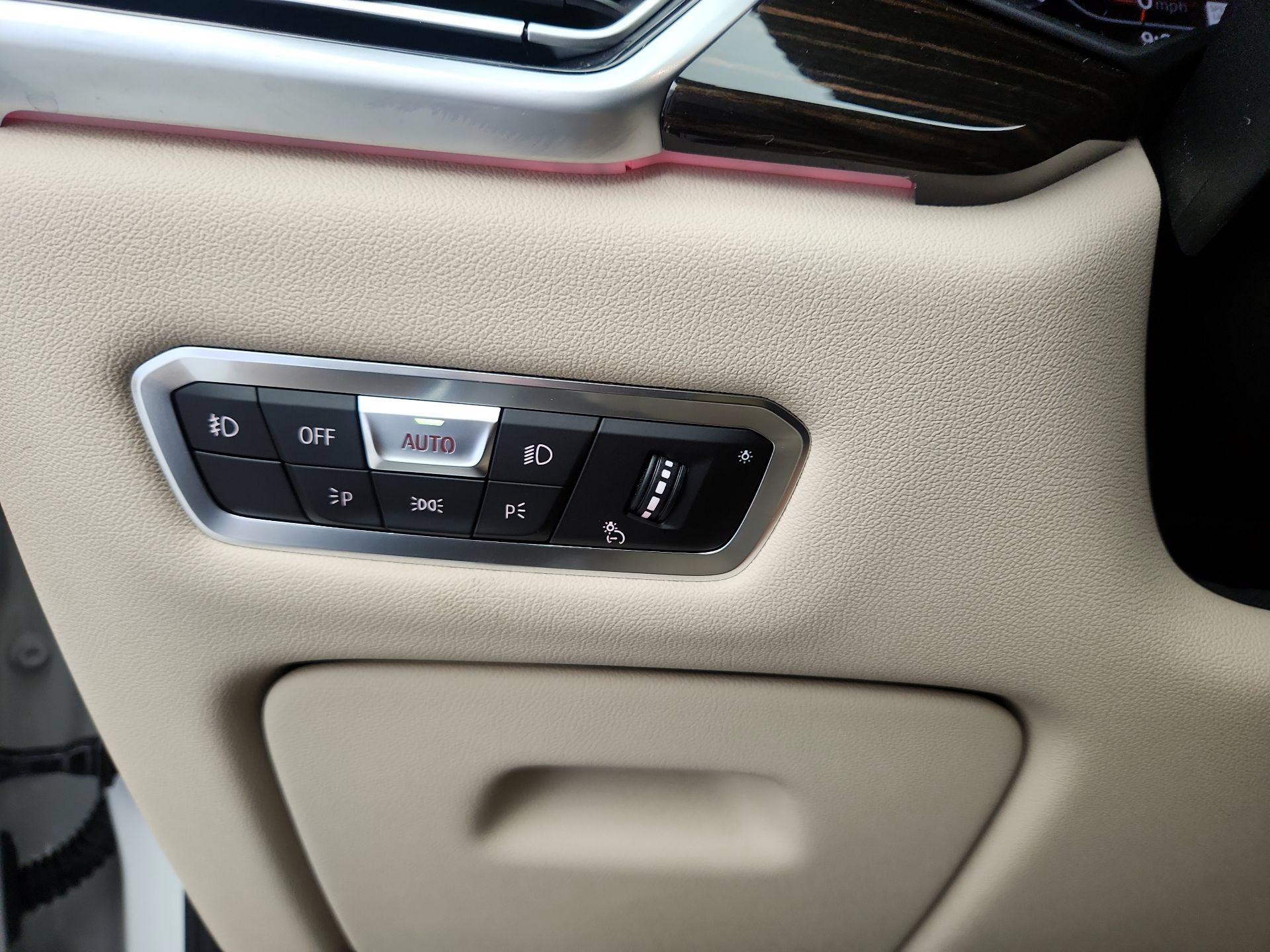 Thumbnail: 2021 BMW X5 - 13