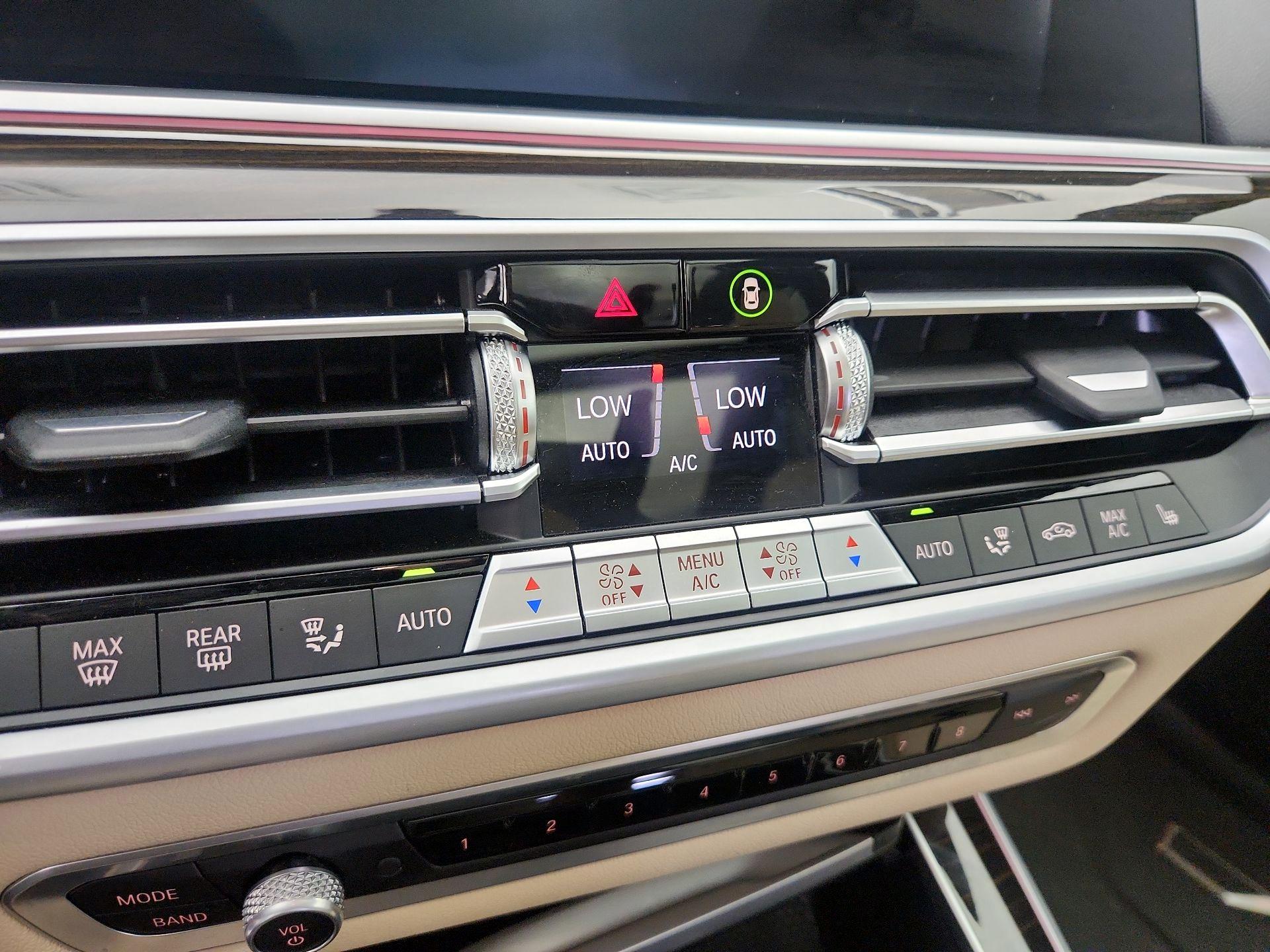 Thumbnail: 2021 BMW X5 - 15