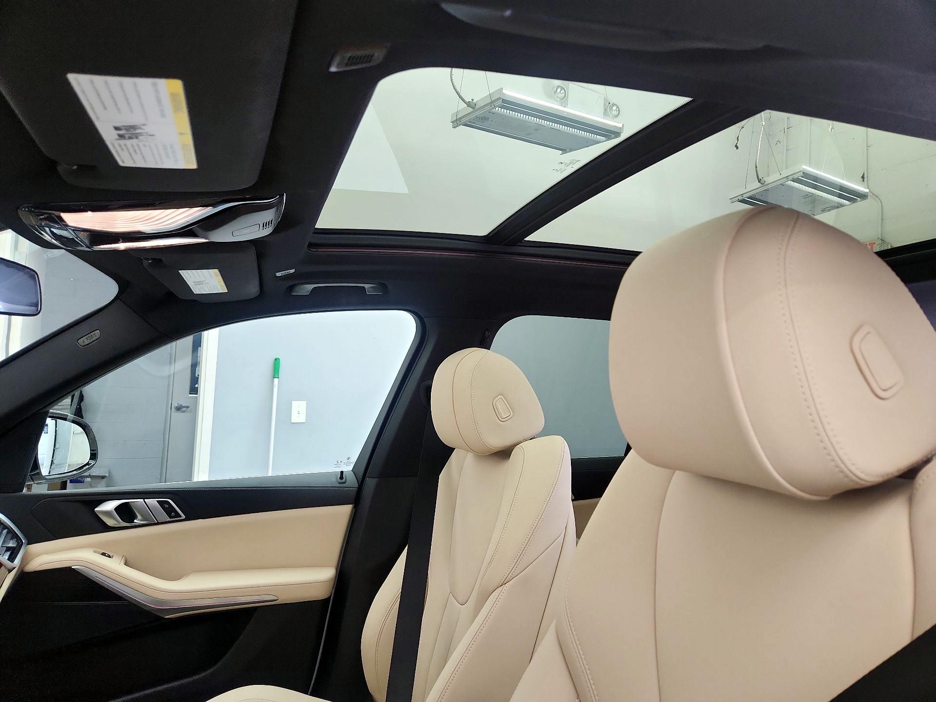Thumbnail: 2021 BMW X5 - 18