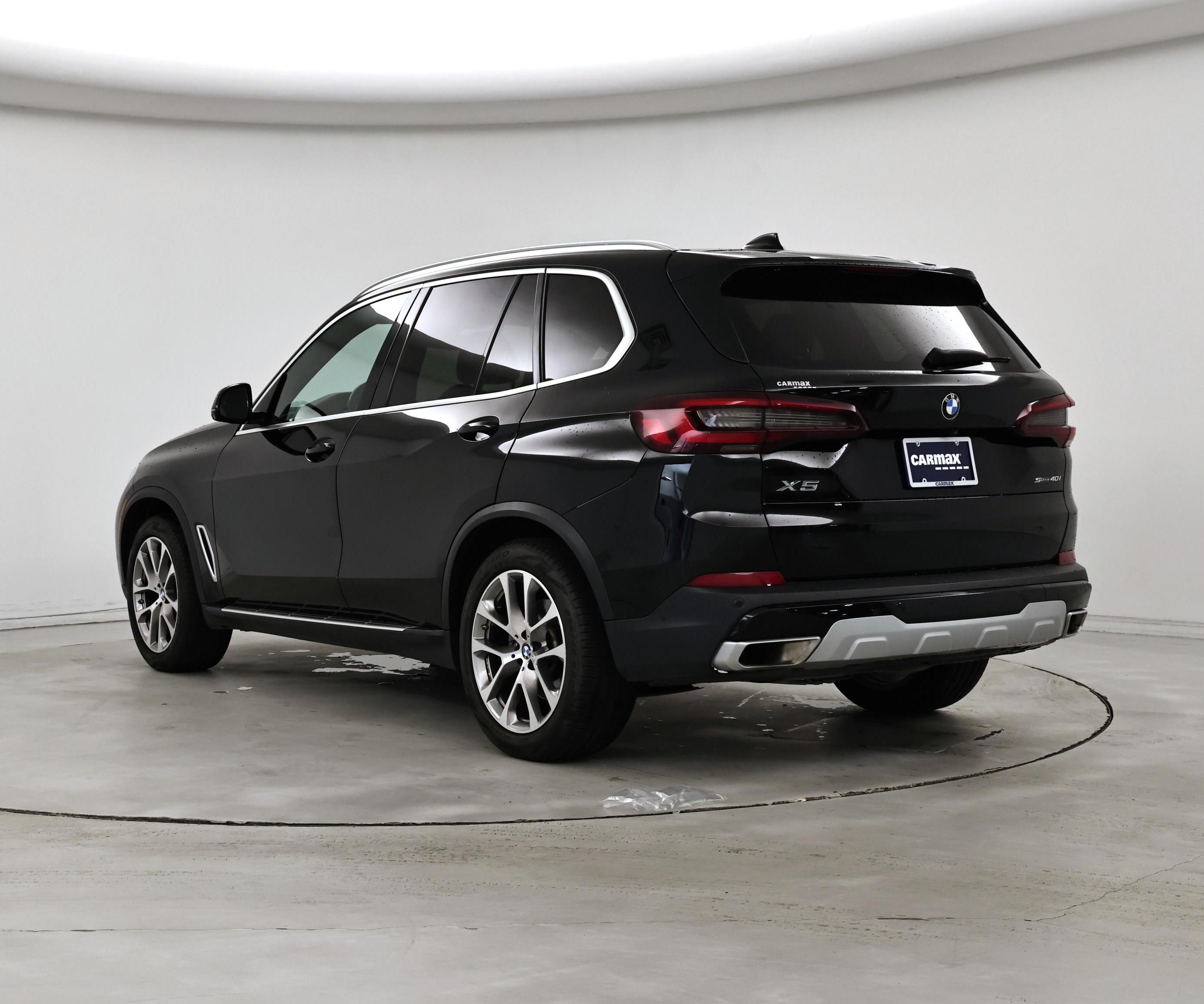 Thumbnail: 2023 BMW X5 - 2