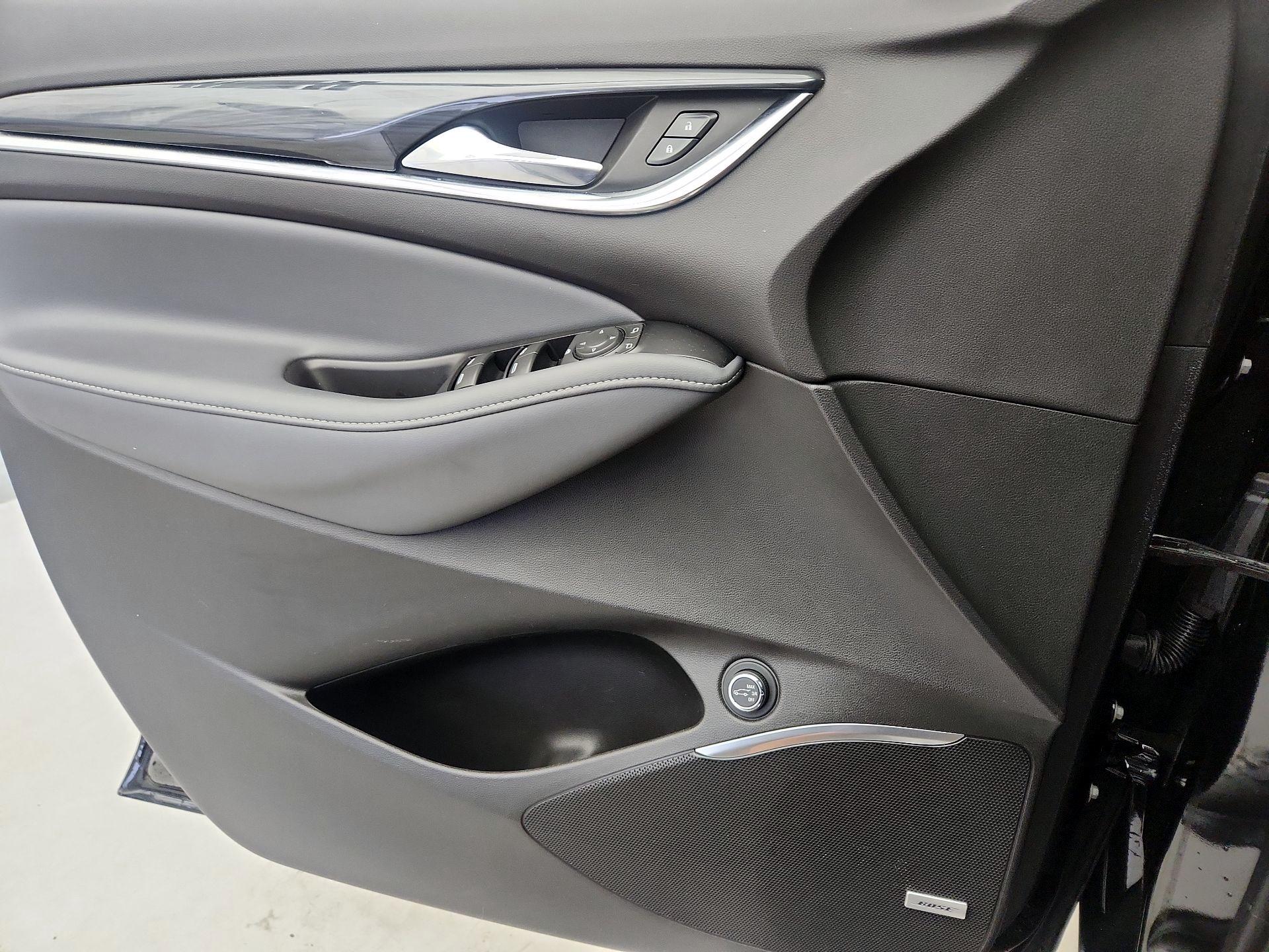 Thumbnail: 2021 Buick Enclave - 12