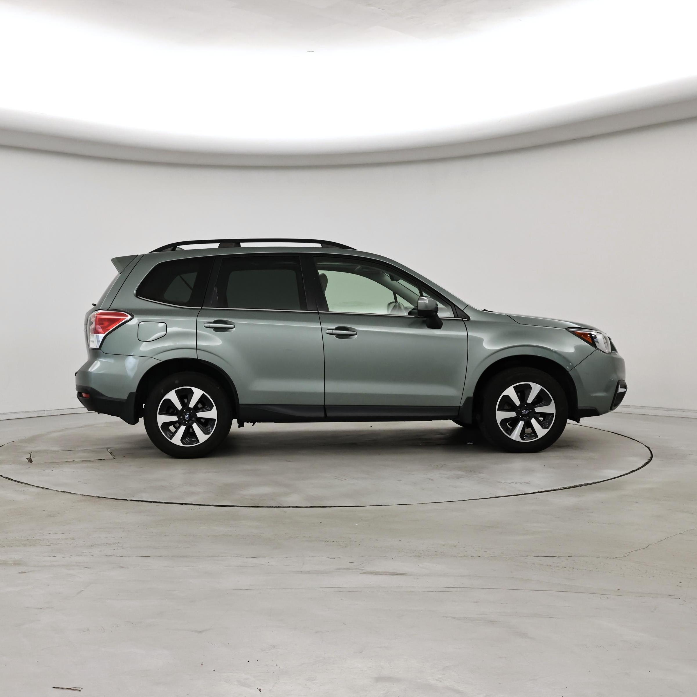 Thumbnail: 2018 Subaru Forester - 7