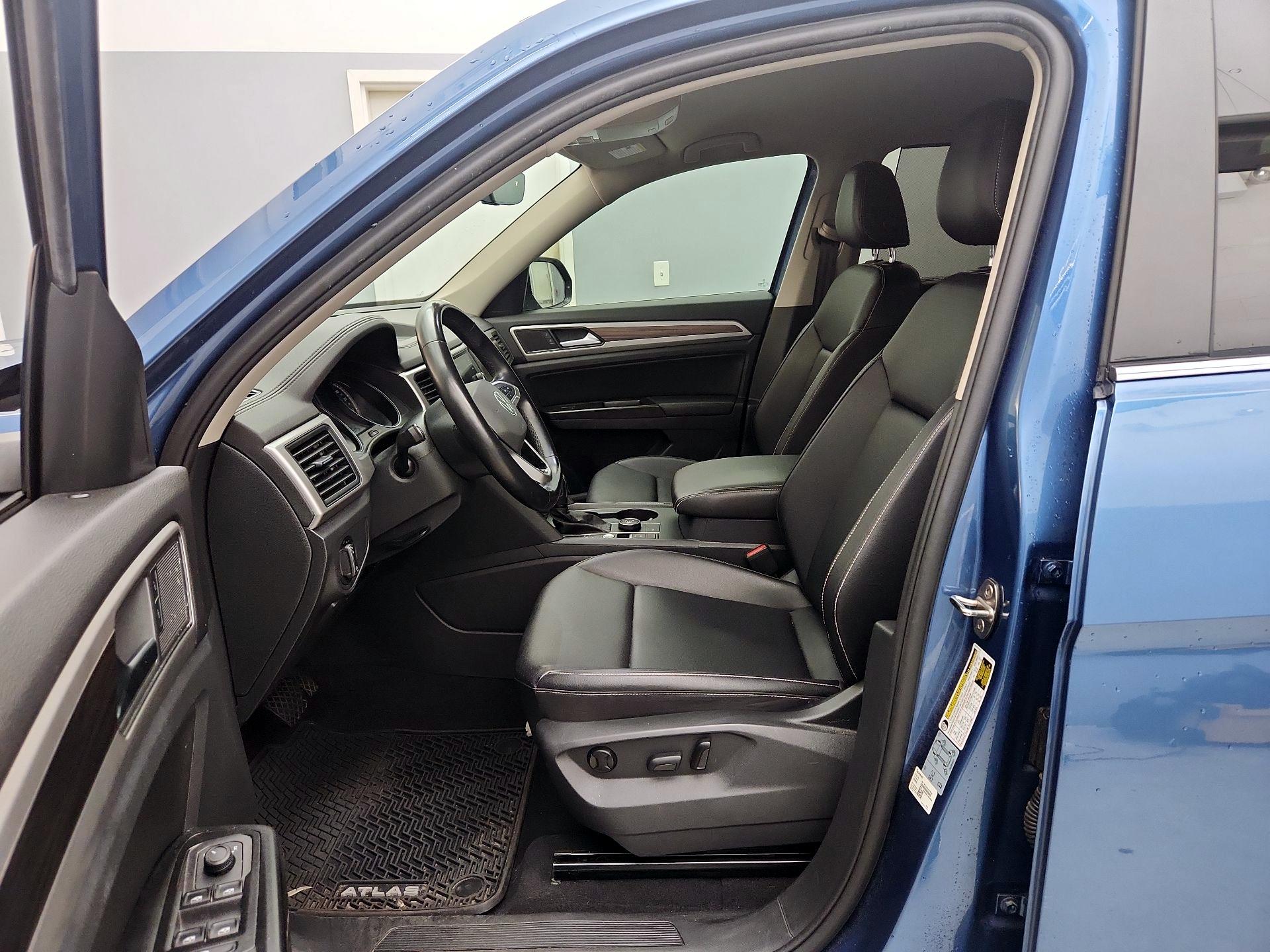 Thumbnail: 2021 Volkswagen Atlas - 11