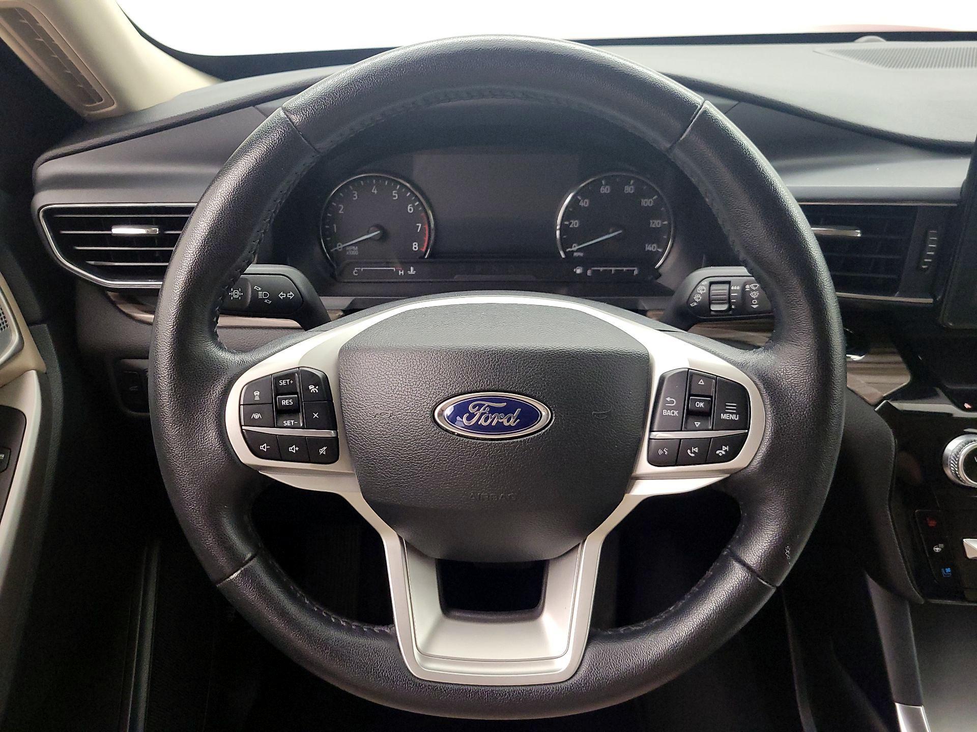 Thumbnail: 2023 Ford Explorer - 10