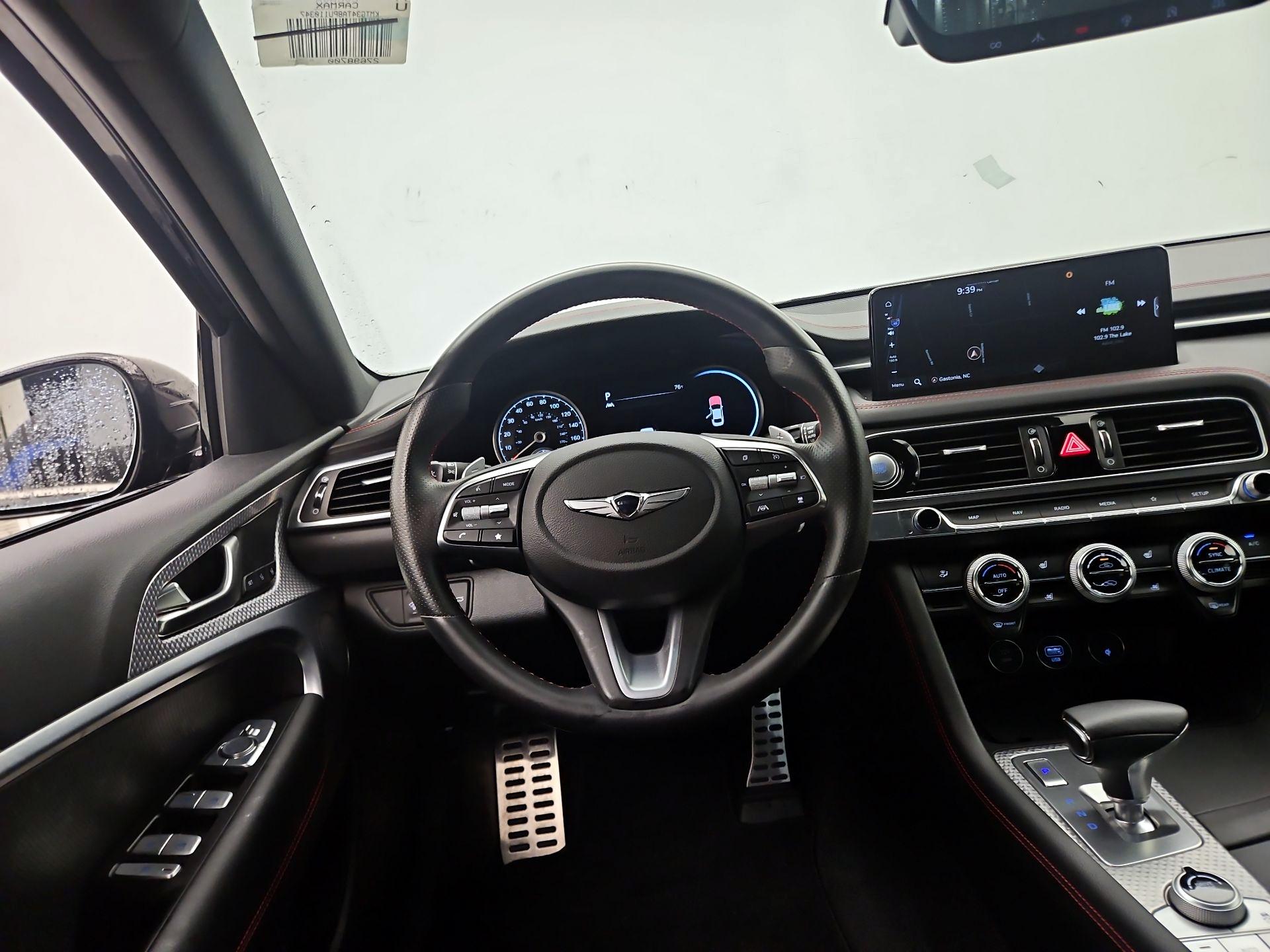 Thumbnail: 2023 Genesis G70 - 10
