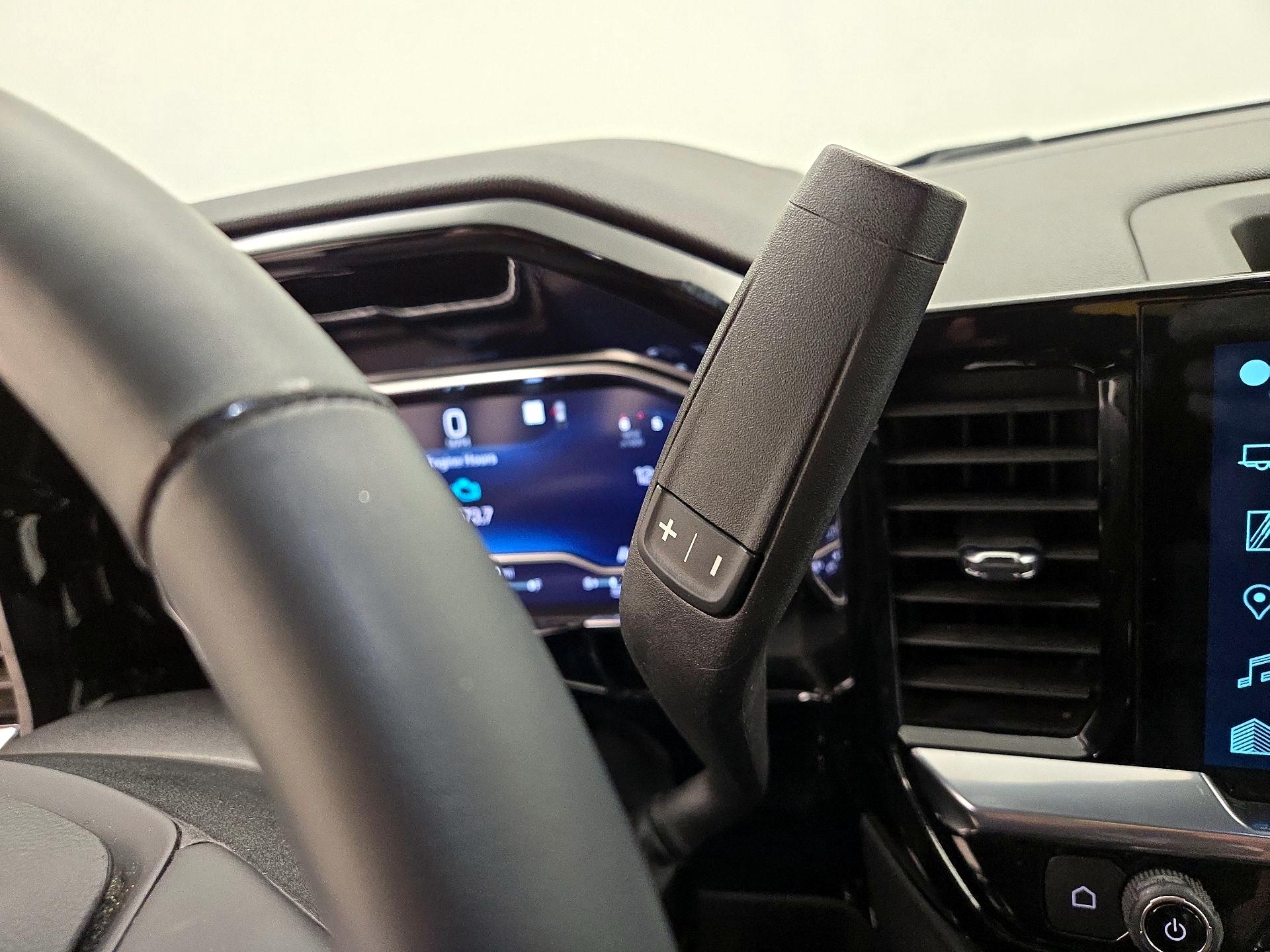 Thumbnail: 2023 Chevrolet Silverado 1500 - 17