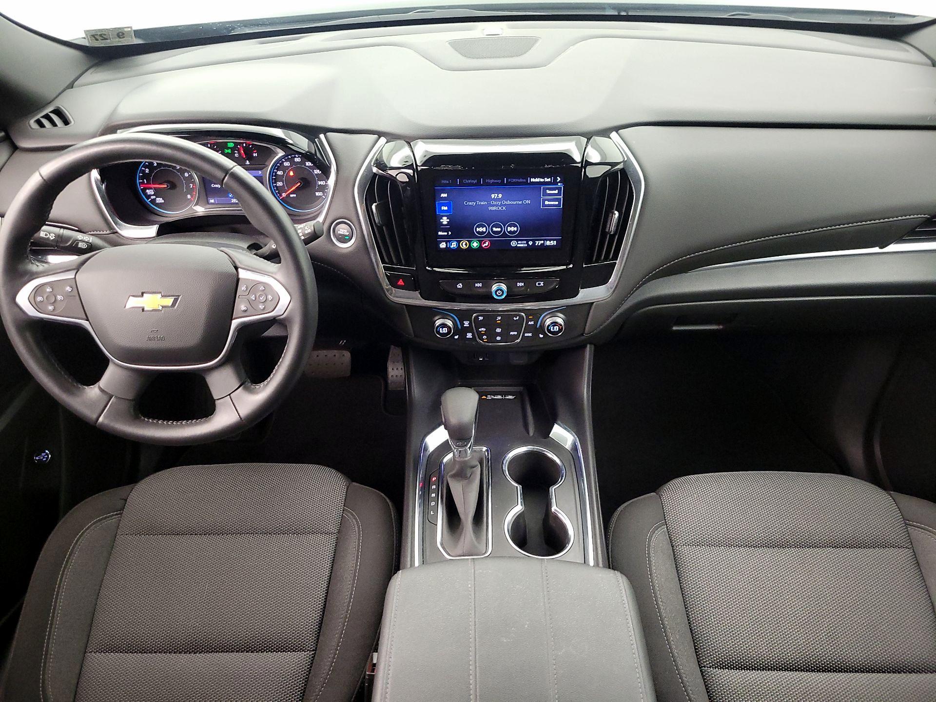 Thumbnail: 2022 Chevrolet Traverse - 9