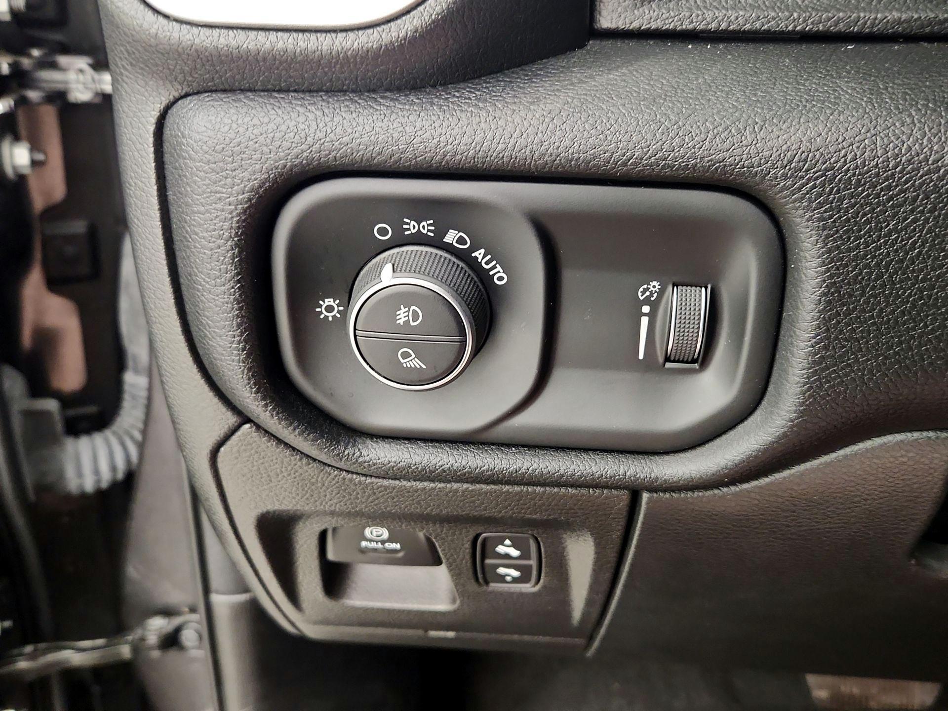 Thumbnail: 2022 RAM 1500 - 13