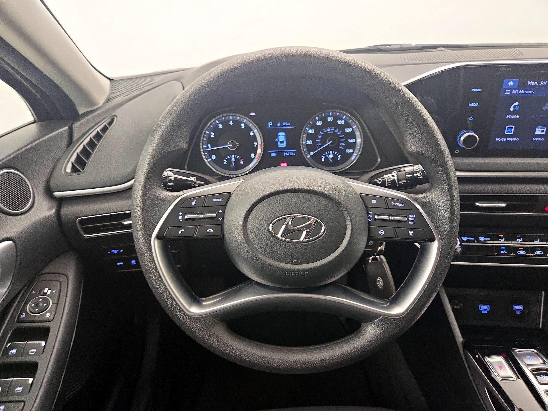 Thumbnail: 2022 Hyundai Sonata - 10