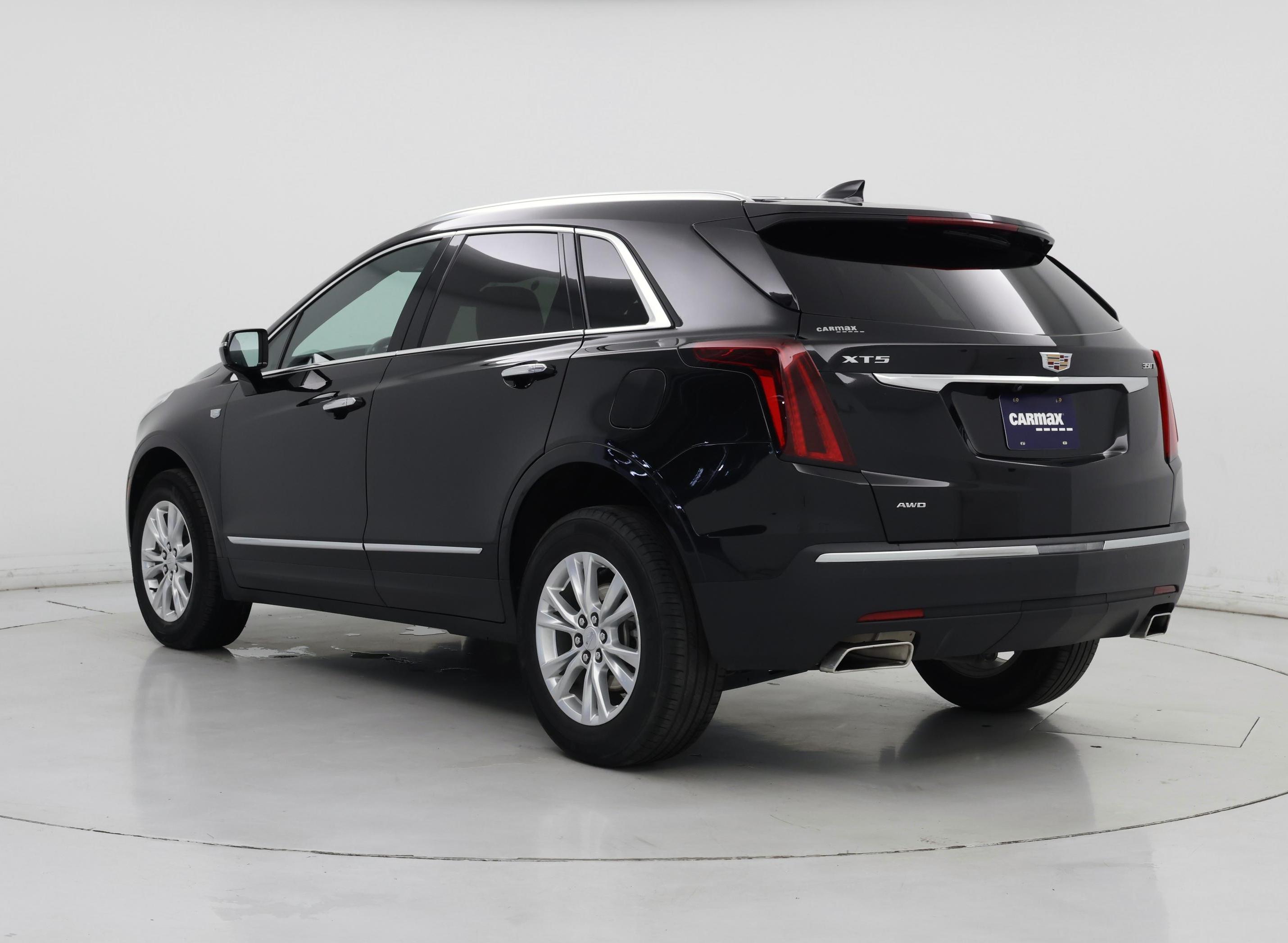 Thumbnail: 2023 Cadillac XT5 - 2