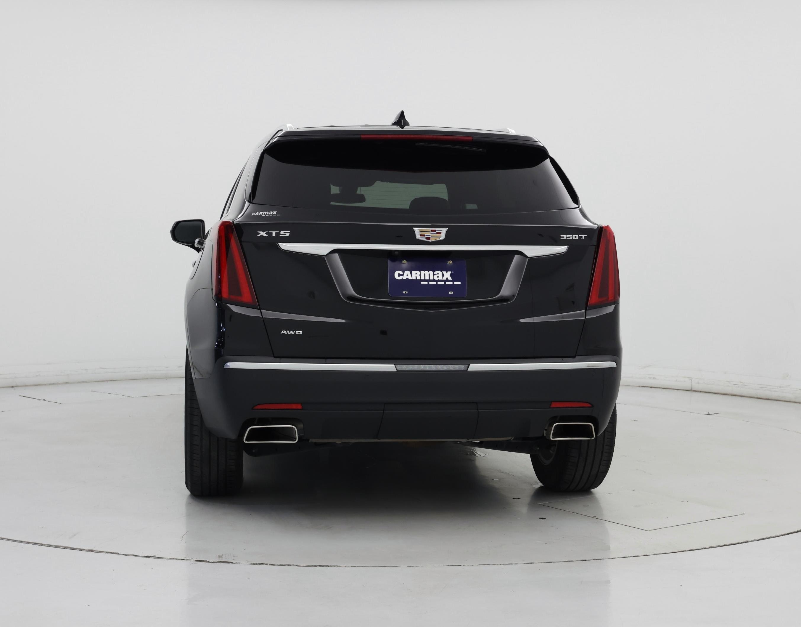 Thumbnail: 2023 Cadillac XT5 - 6