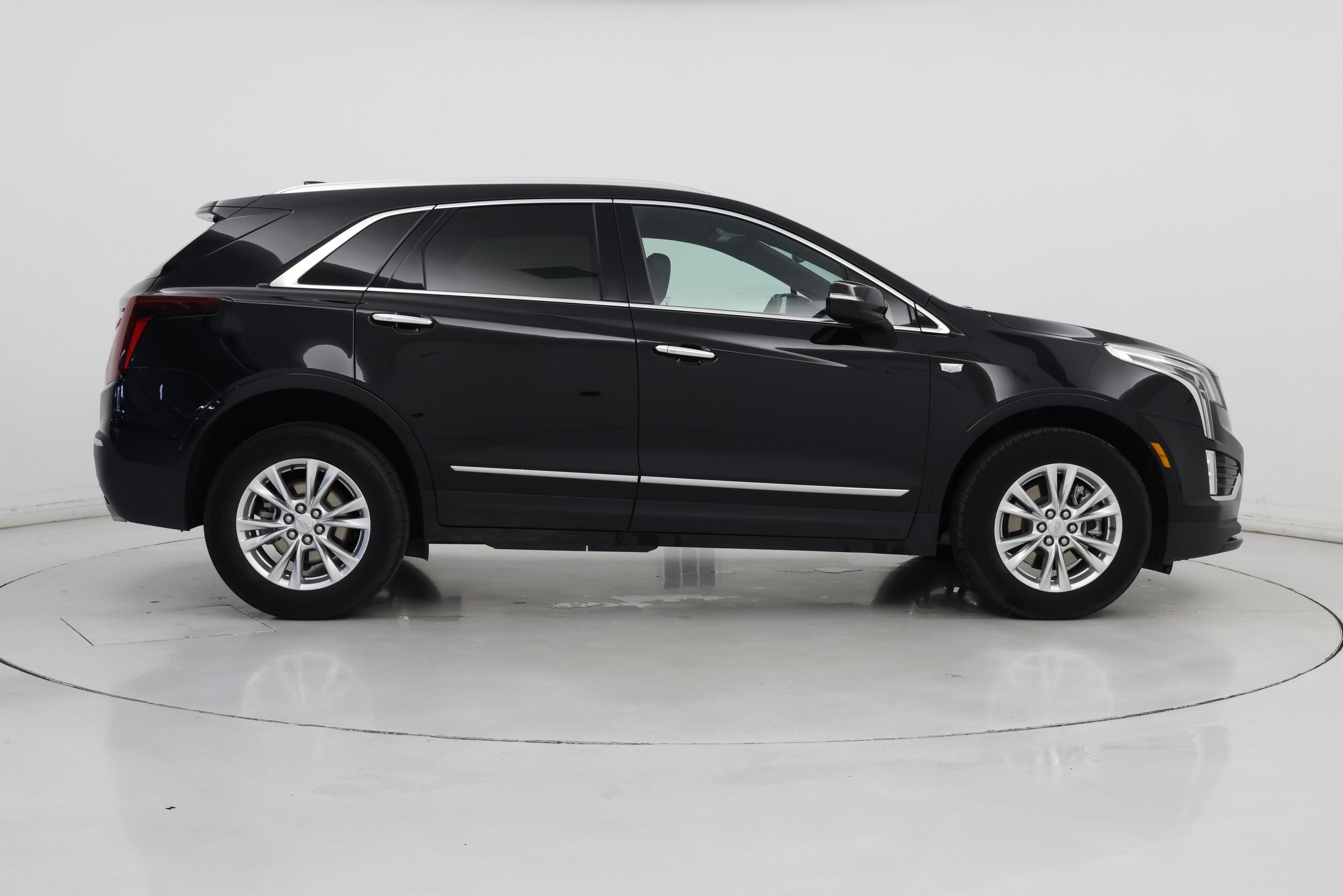 Thumbnail: 2023 Cadillac XT5 - 7
