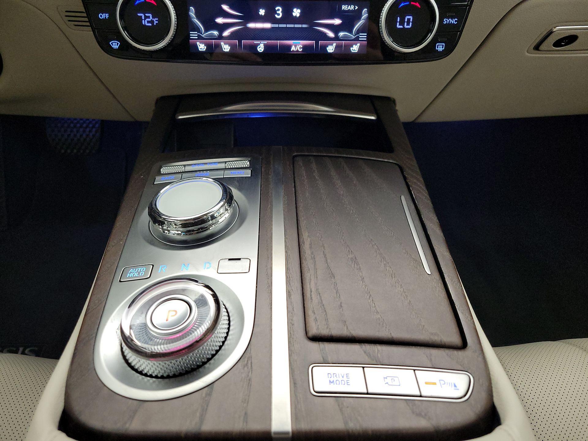 Thumbnail: 2023 Genesis G80 - 18