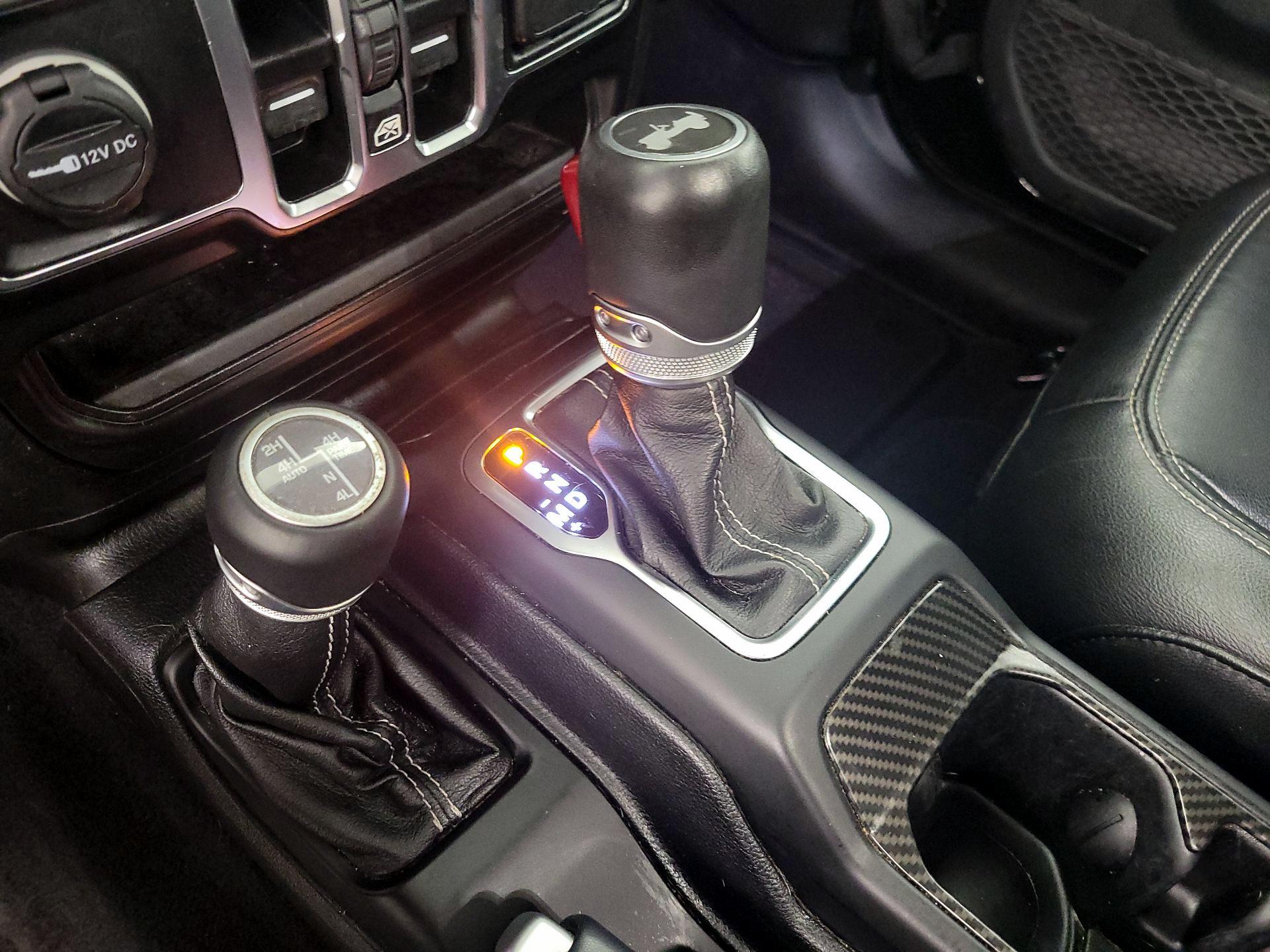 Thumbnail: 2021 Jeep Wrangler - 18