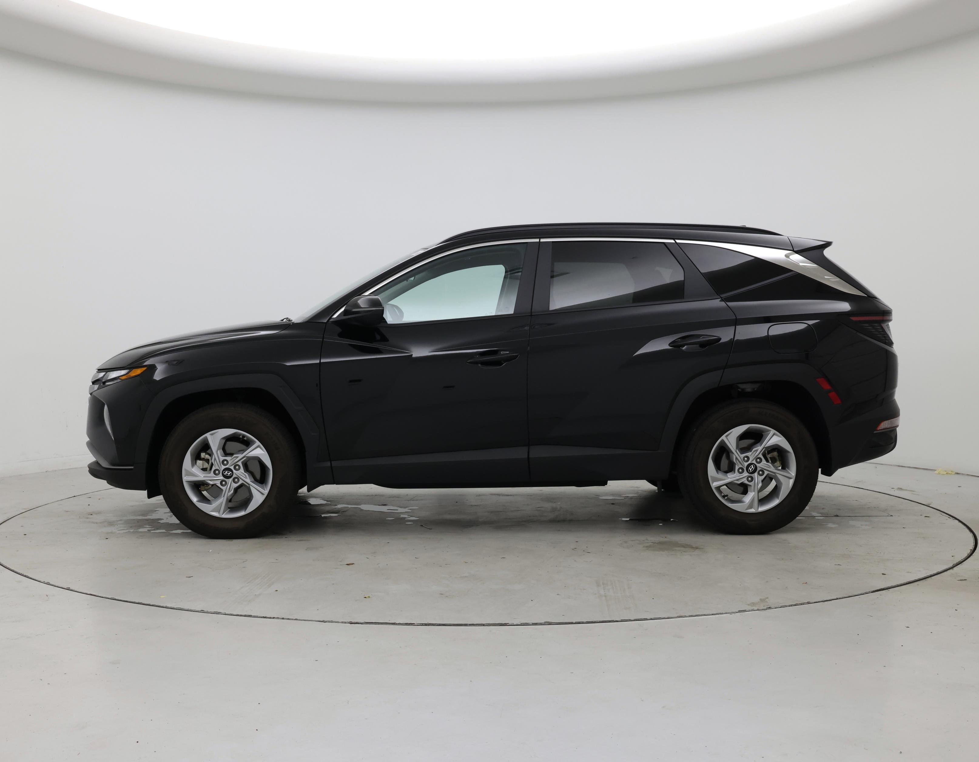 Thumbnail: 2022 Hyundai Tucson - 3