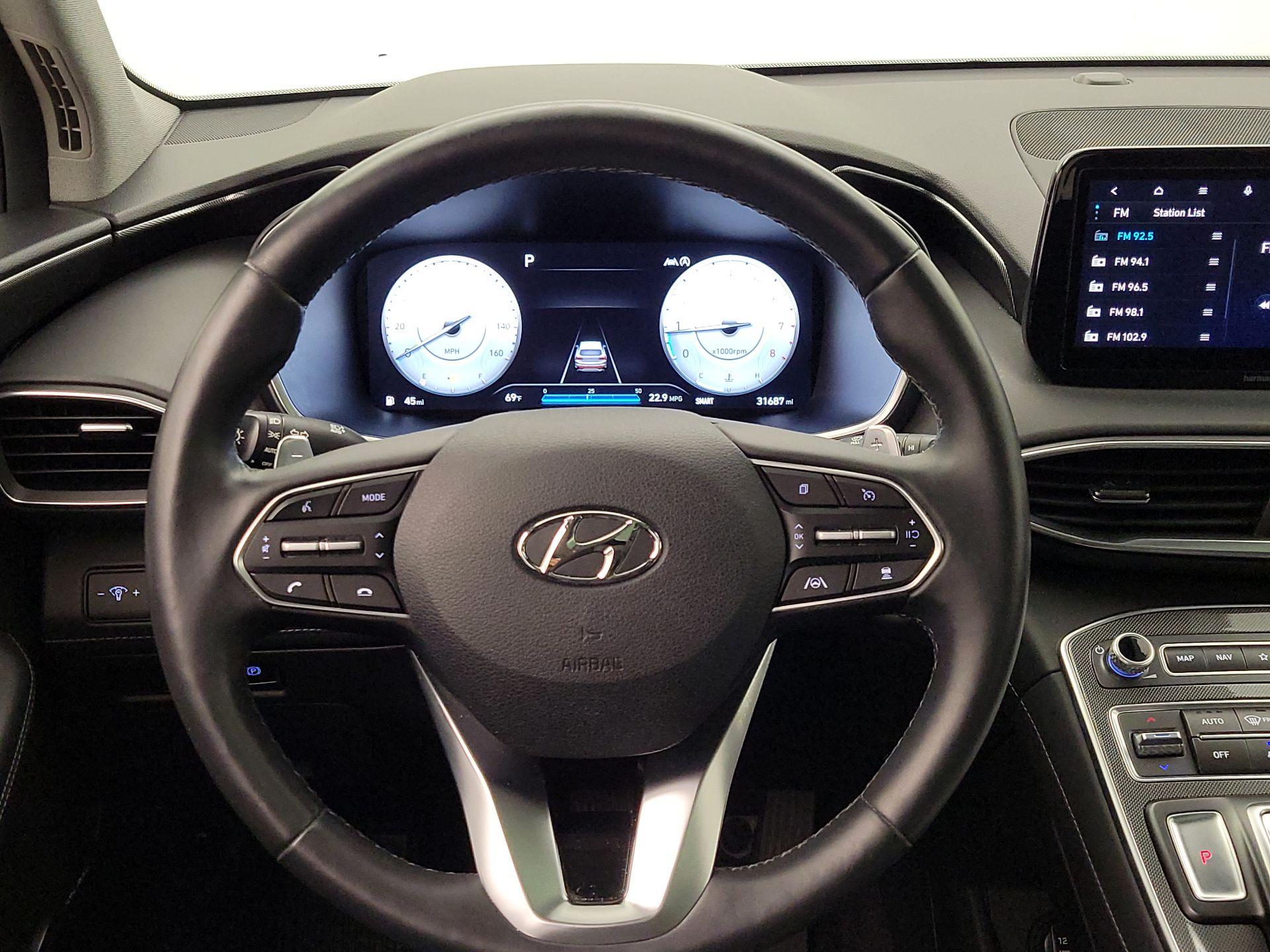 Thumbnail: 2022 Hyundai Santa Fe - 10