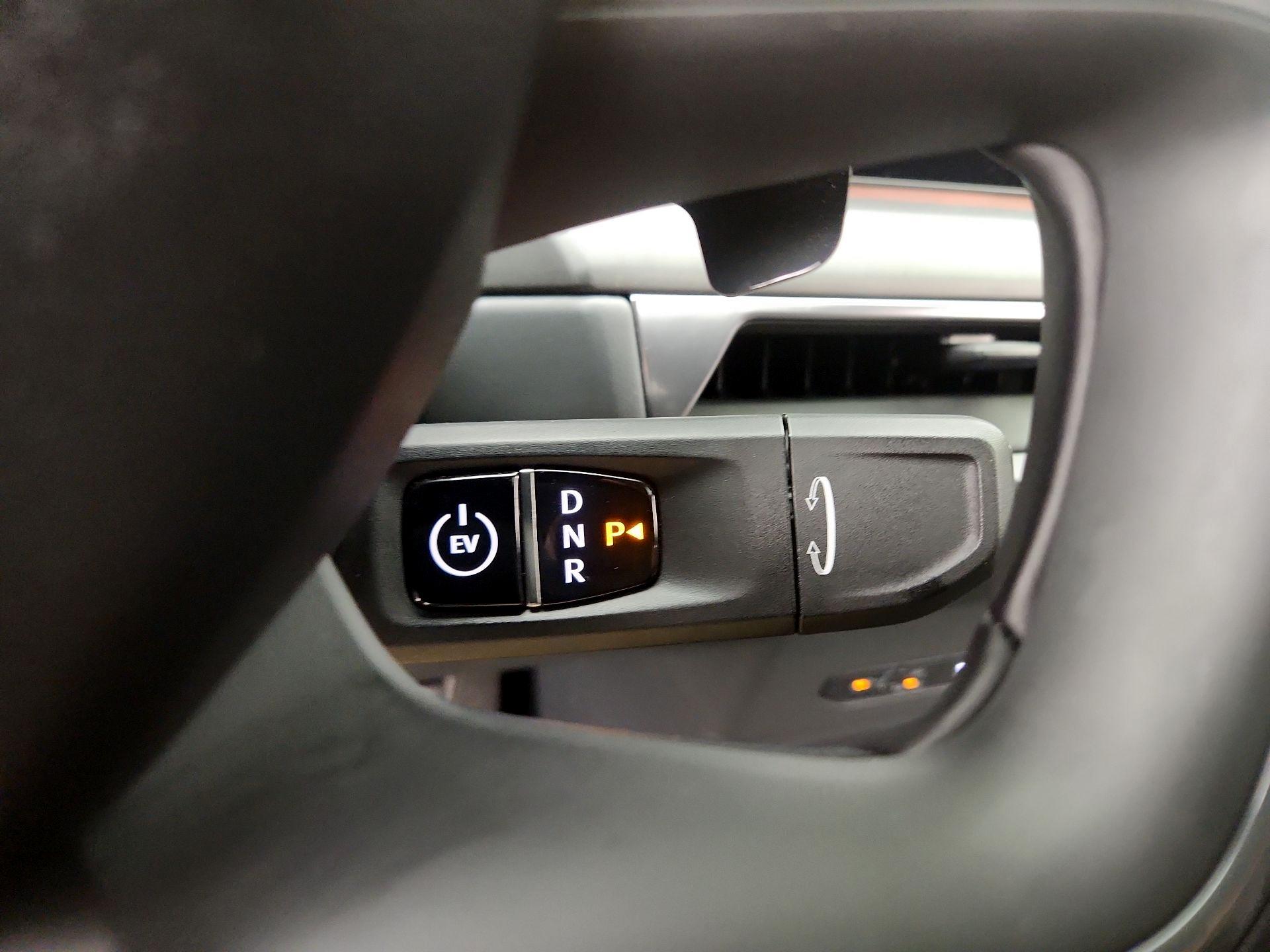 Thumbnail: 2024 Kia EV9 - 18
