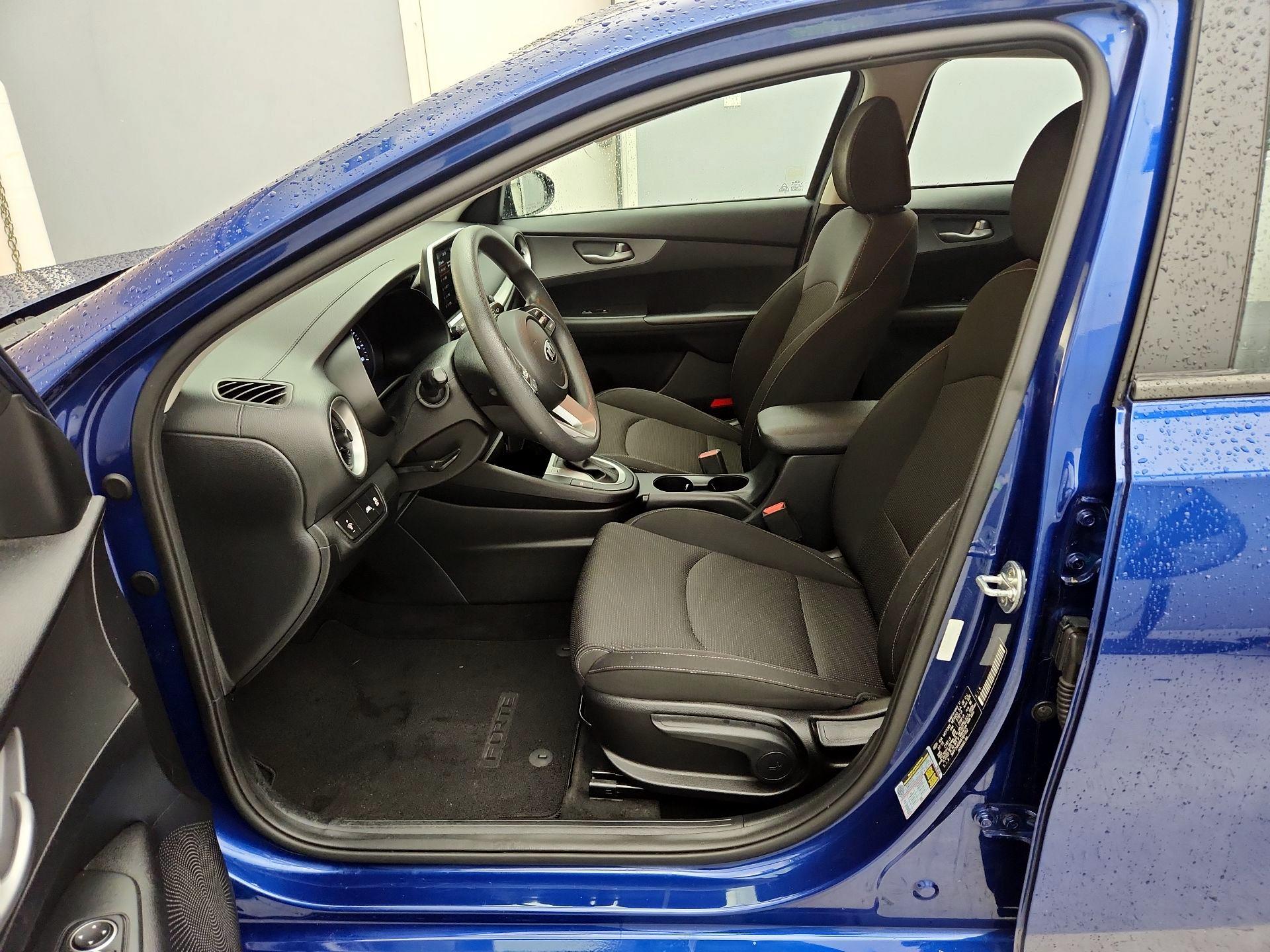 Thumbnail: 2019 Kia Forte - 11