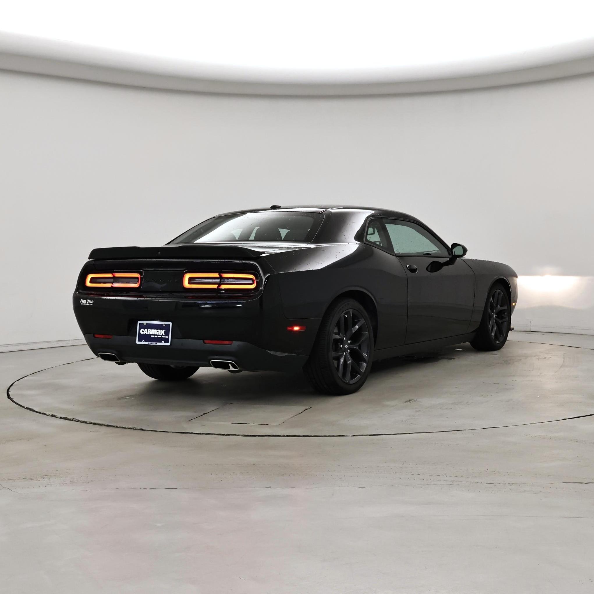 Thumbnail: 2021 Dodge Challenger - 8
