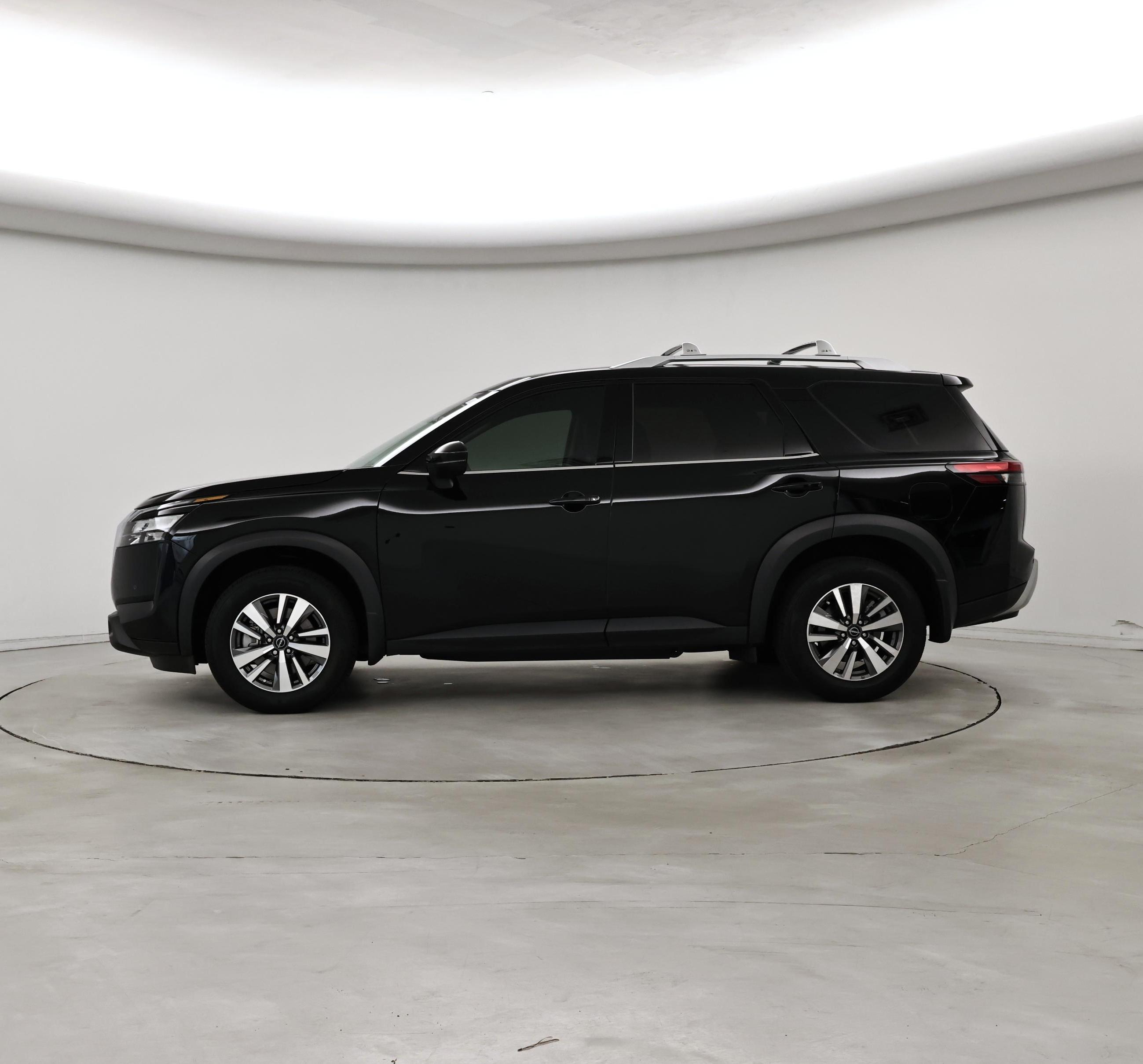 Thumbnail: 2025 Nissan Pathfinder - 3