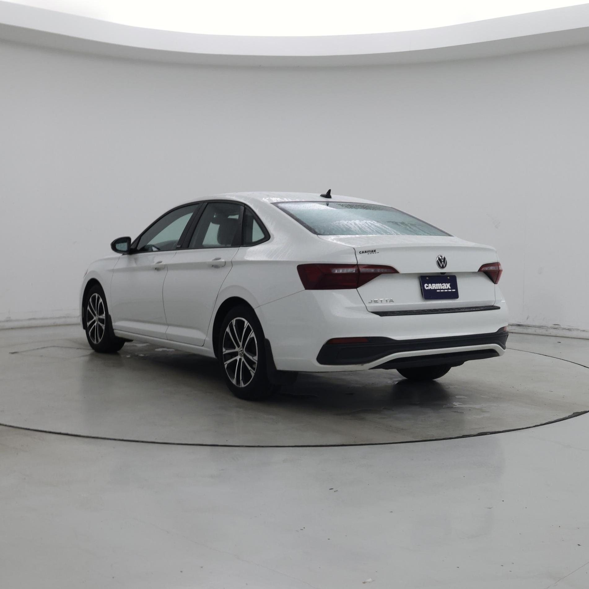 Thumbnail: 2023 Volkswagen Jetta - 2