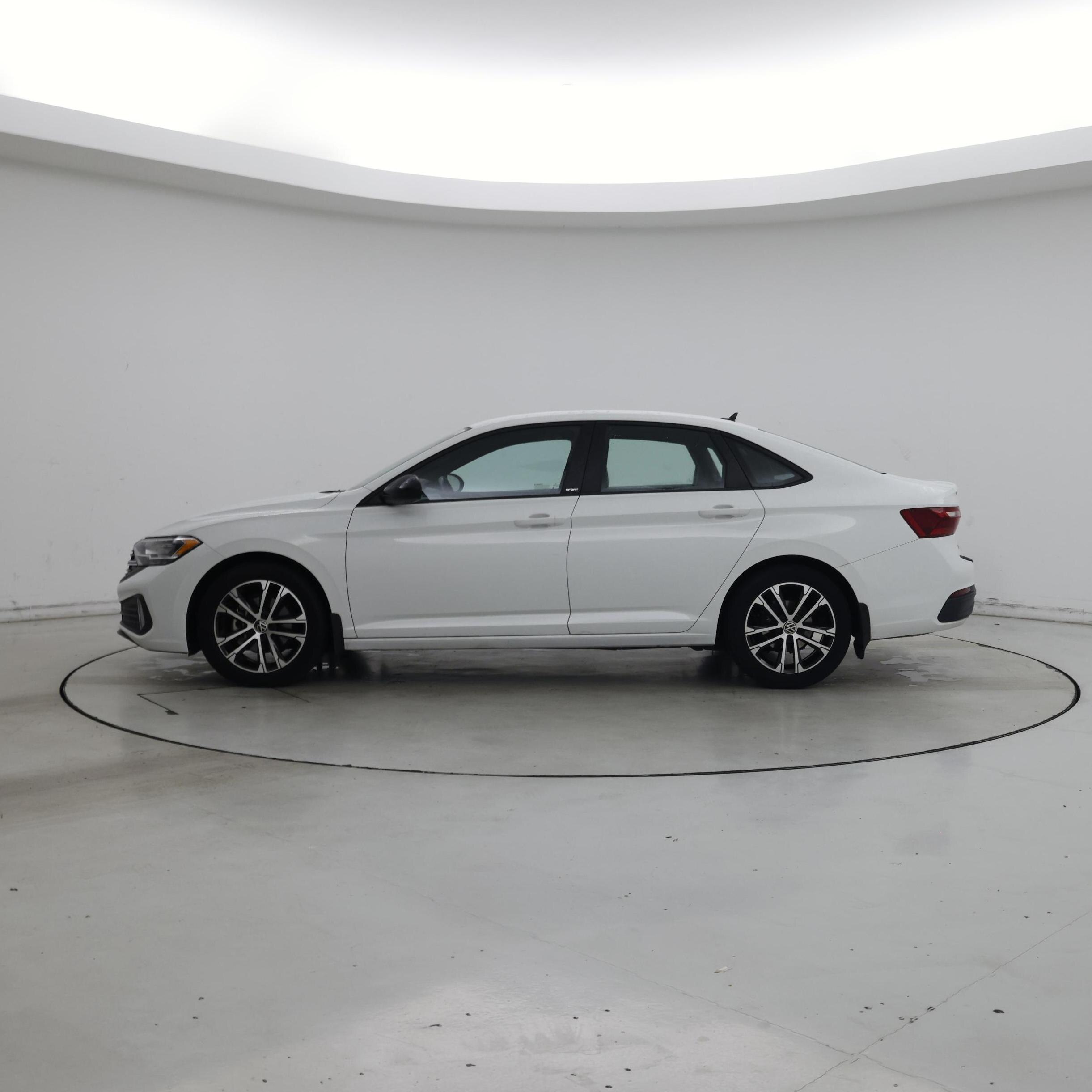 Thumbnail: 2023 Volkswagen Jetta - 3
