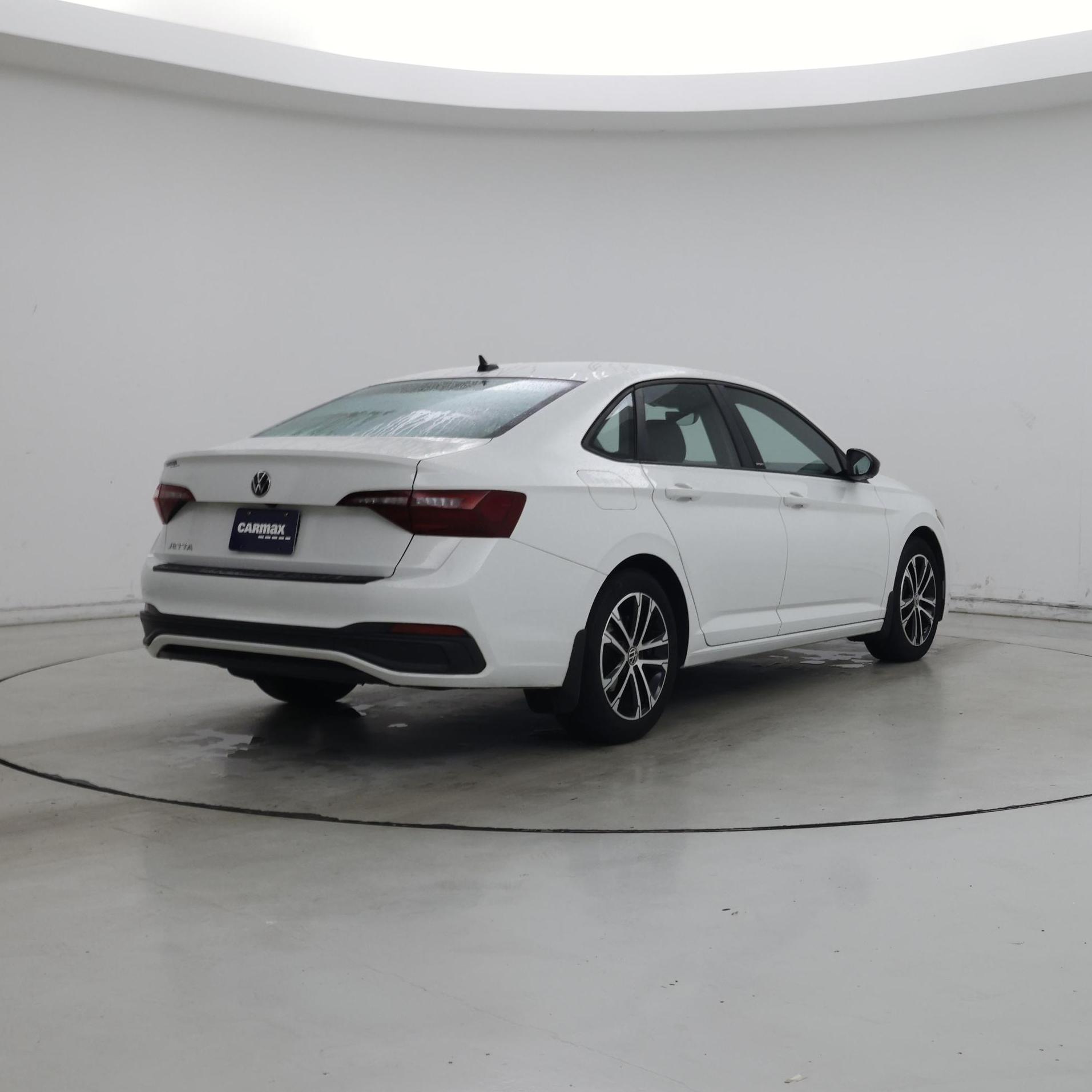 Thumbnail: 2023 Volkswagen Jetta - 8