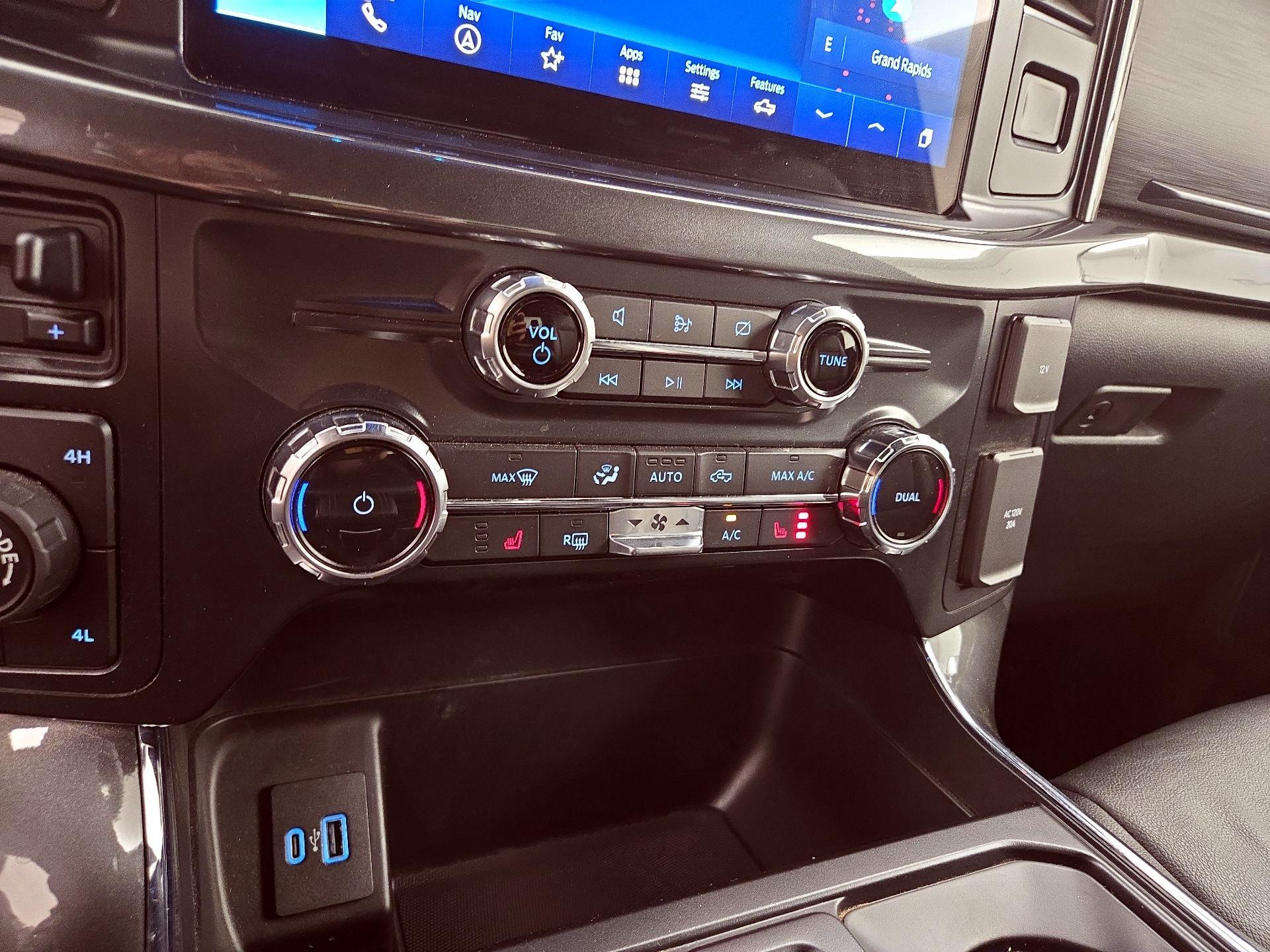 Thumbnail: 2022 Ford F-150 - 17