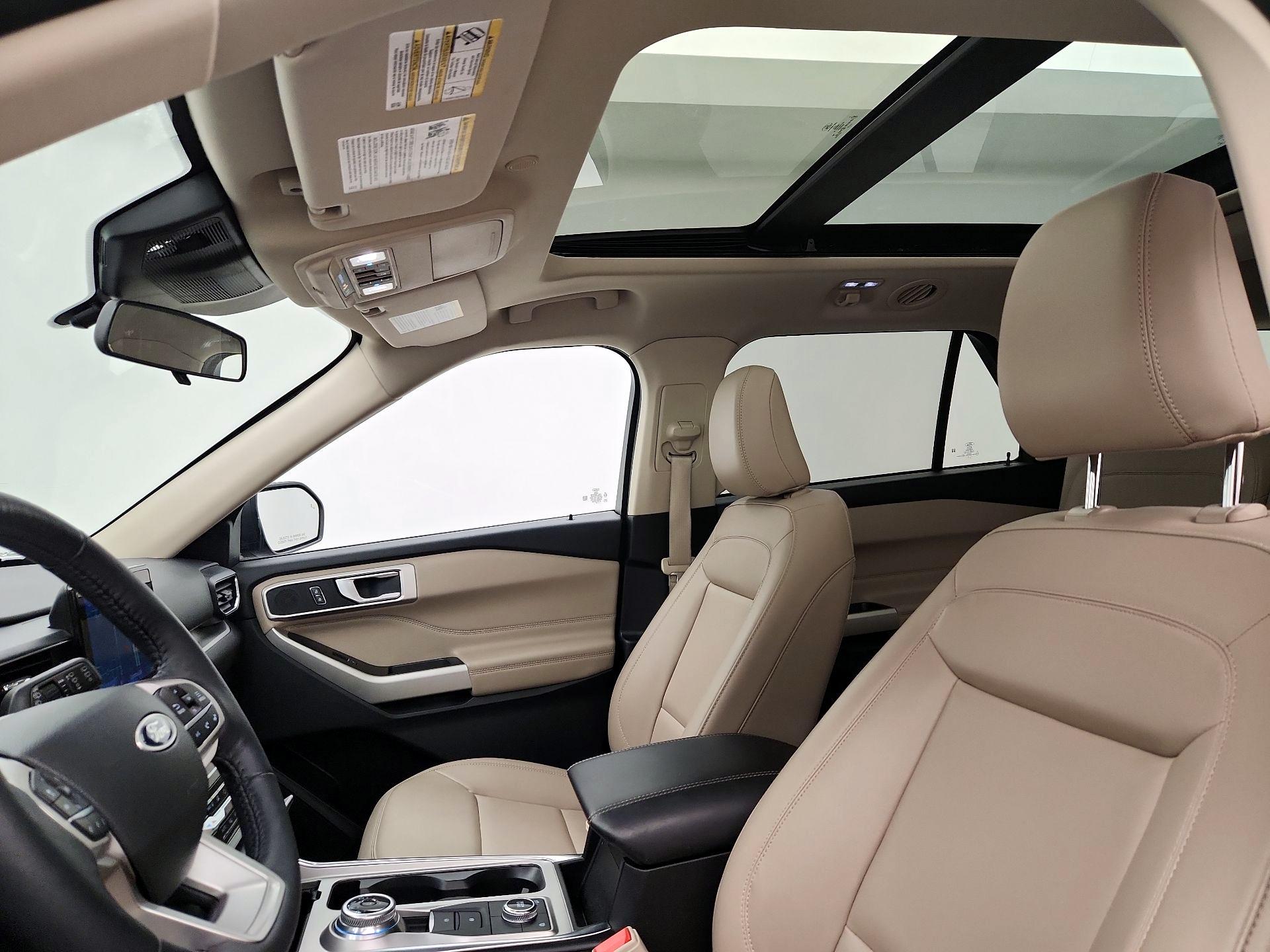 Thumbnail: 2022 Ford Explorer - 20