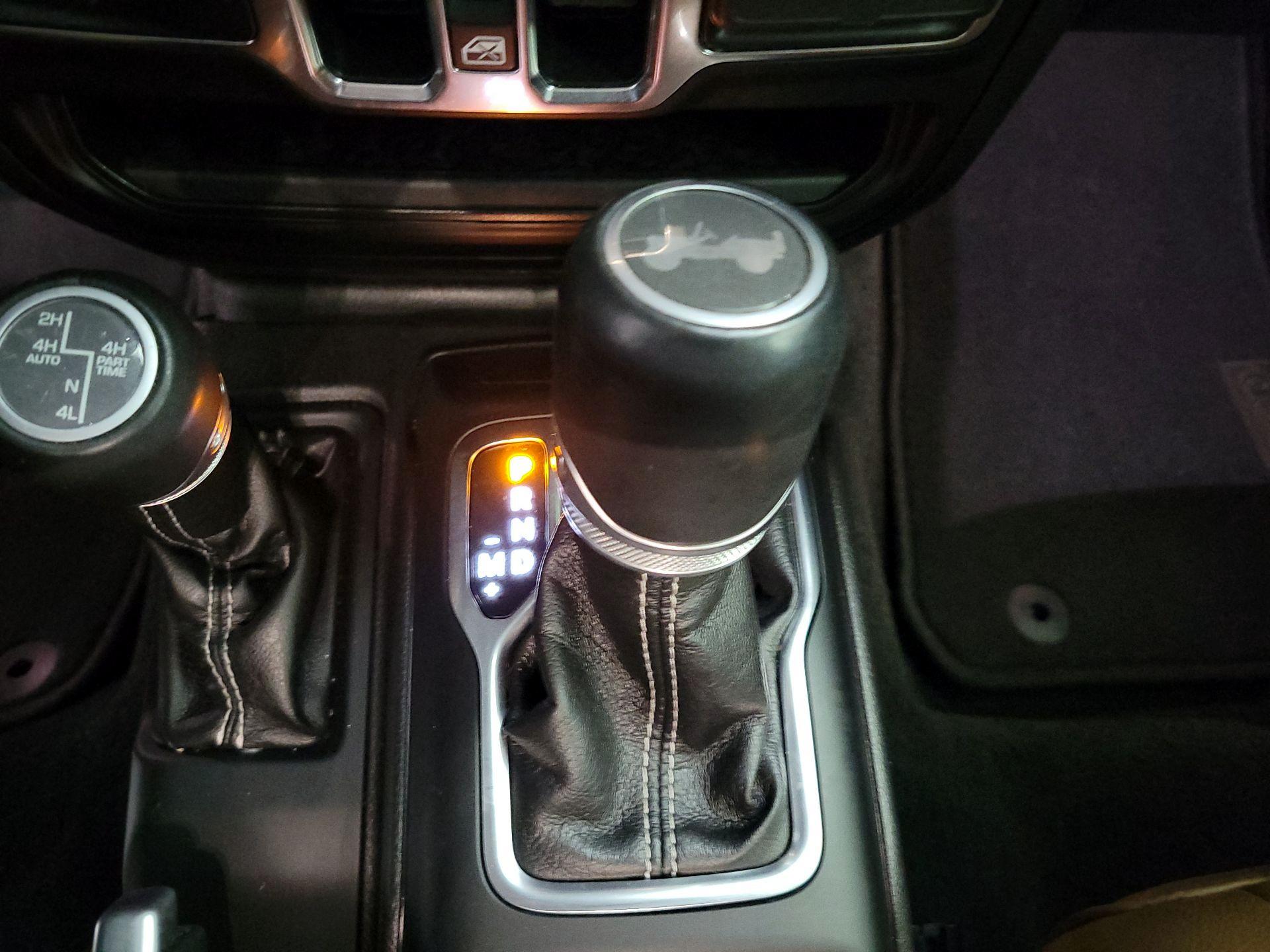 Thumbnail: 2022 Jeep Wrangler - 18