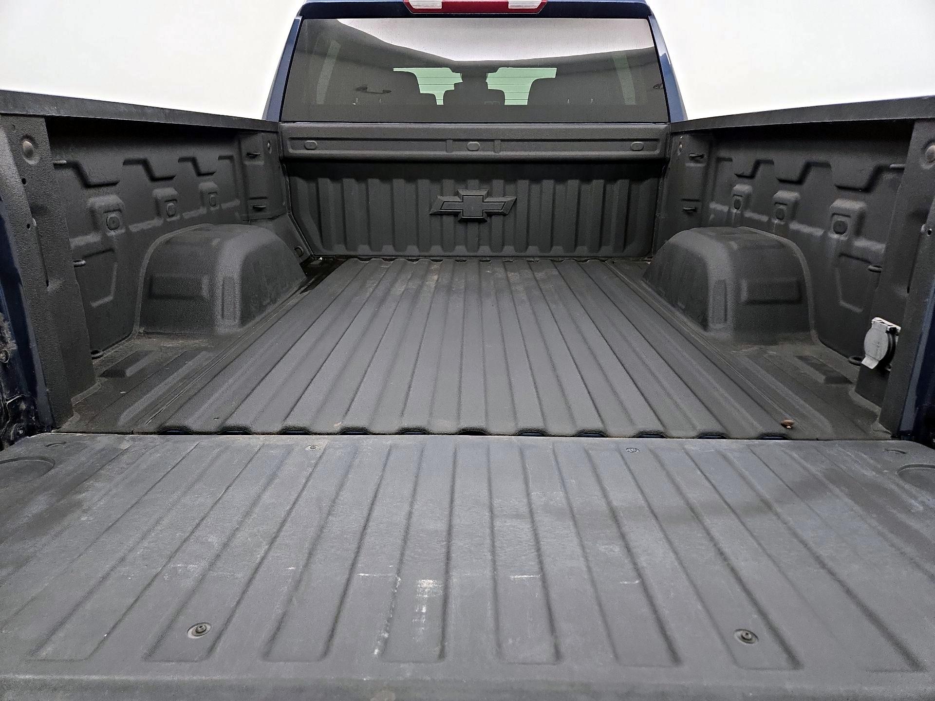 Thumbnail: 2022 Chevrolet Silverado 1500 - 20