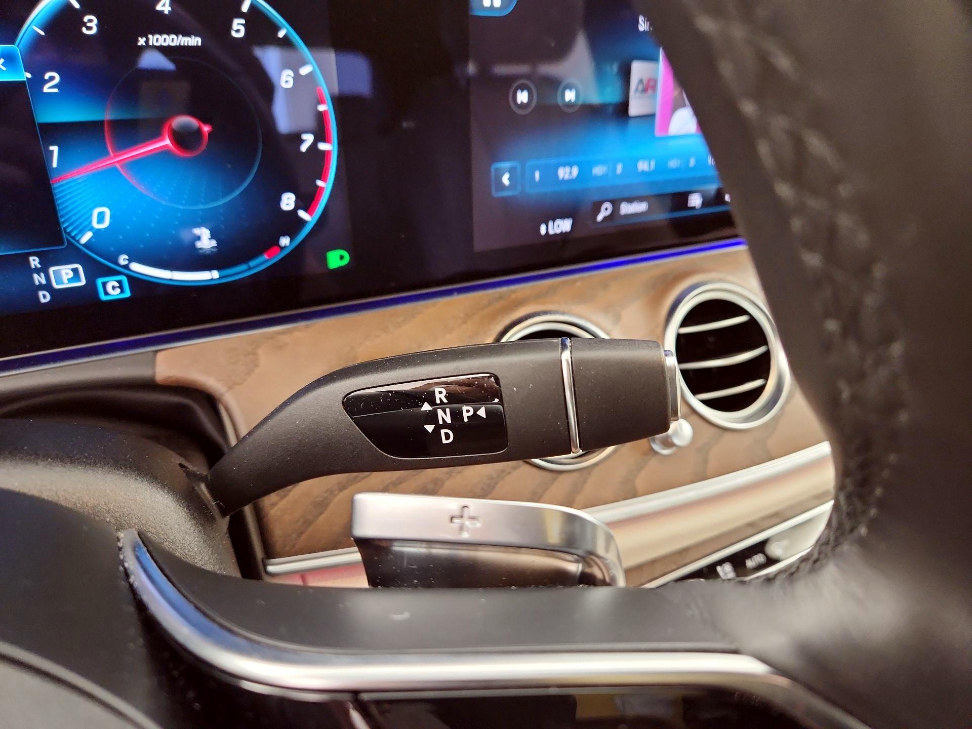 Thumbnail: 2023 Mercedes-Benz E-Class - 17