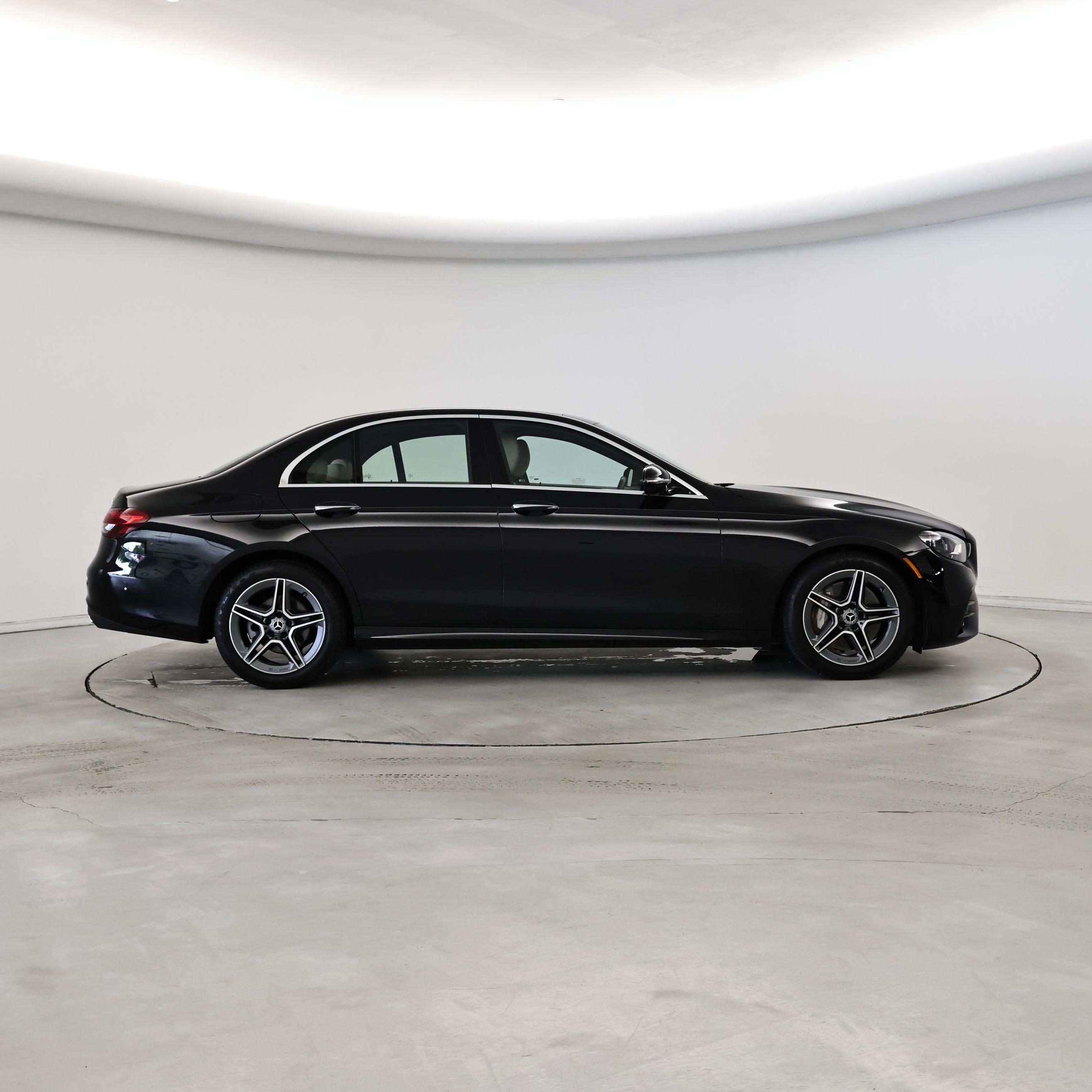 Thumbnail: 2023 Mercedes-Benz E-Class - 7