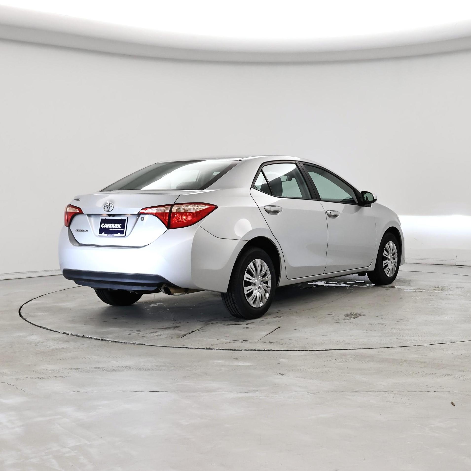 Thumbnail: 2018 Toyota Corolla - 8