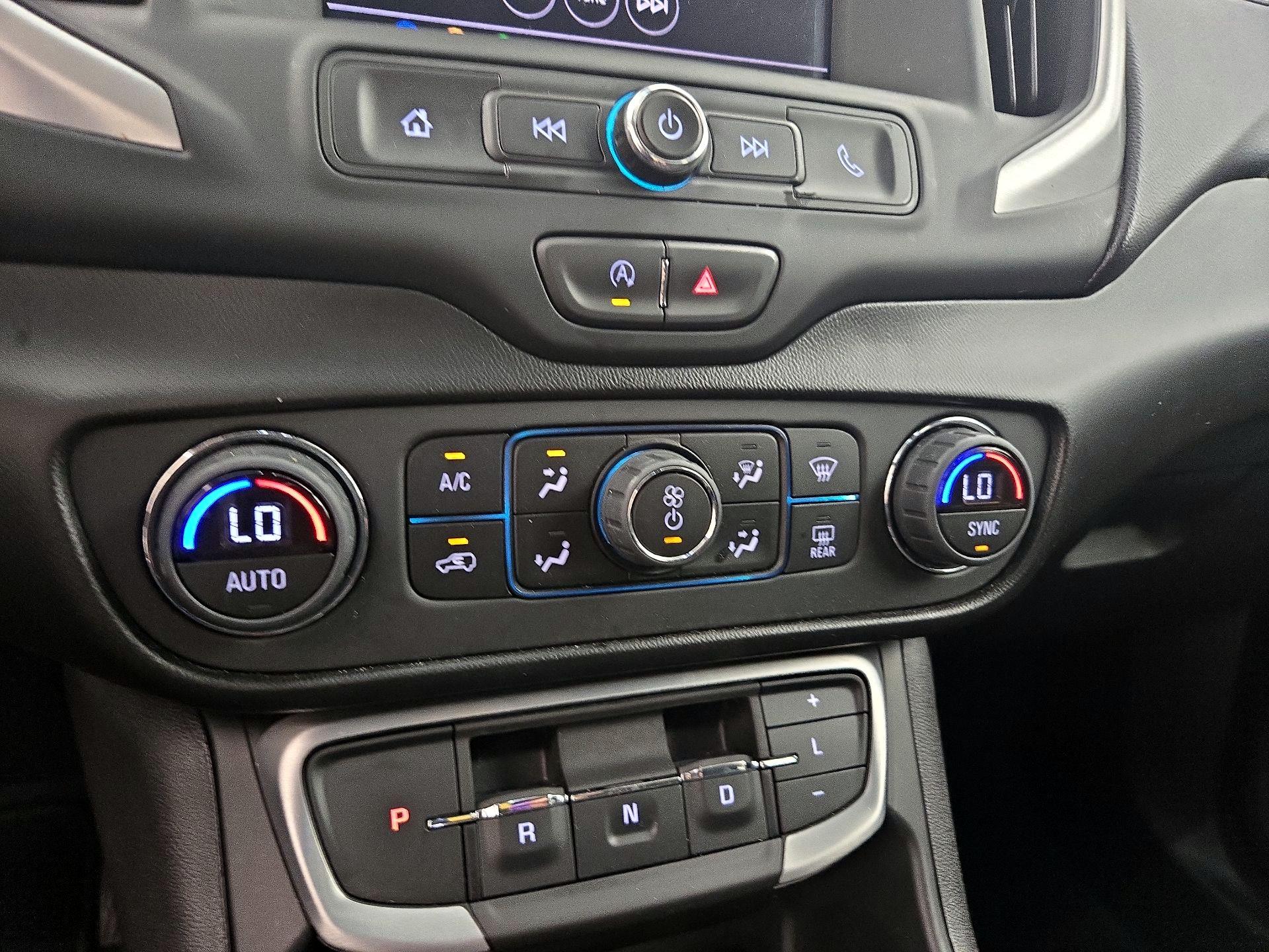 Thumbnail: 2022 GMC Terrain - 16