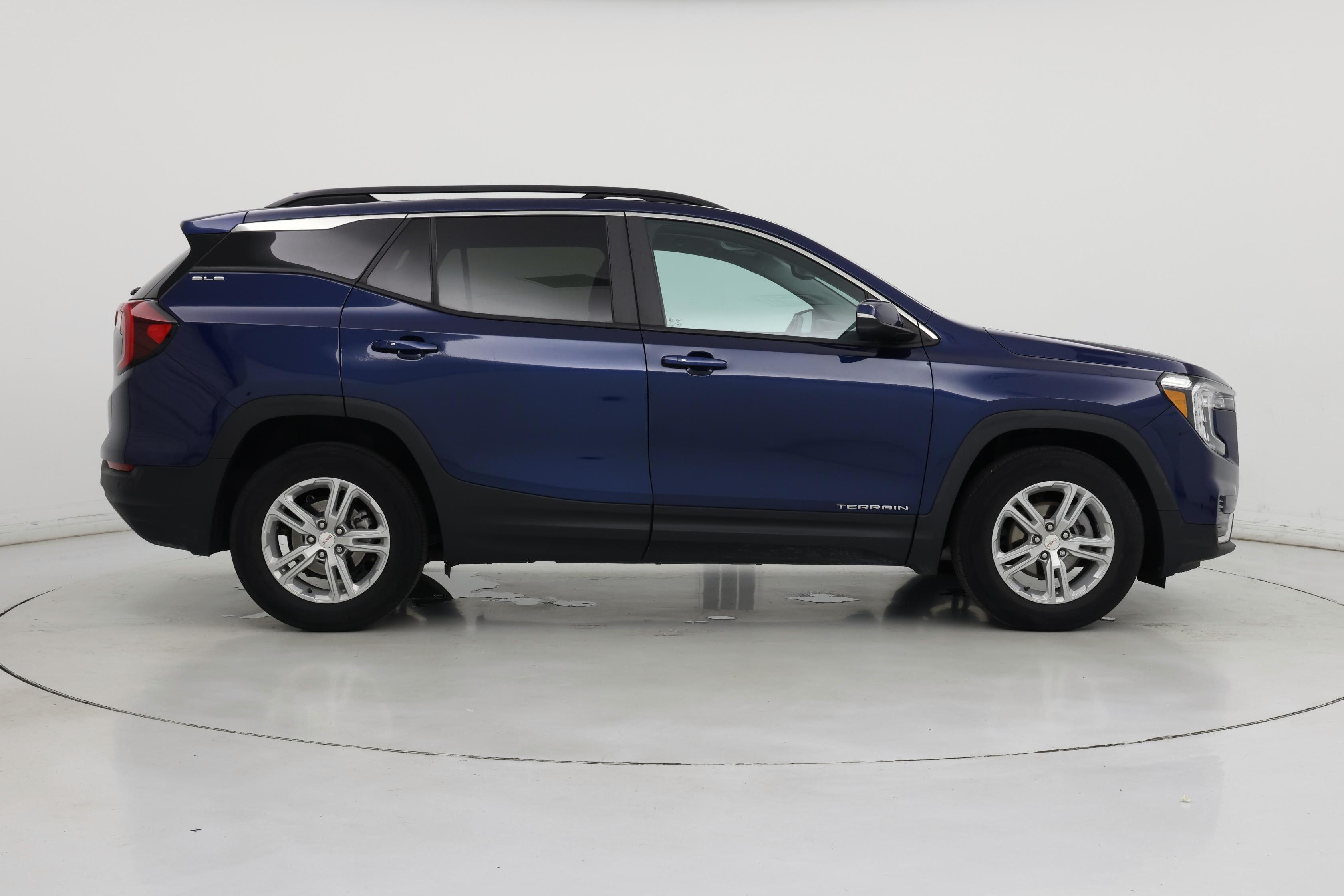 Thumbnail: 2022 GMC Terrain - 7