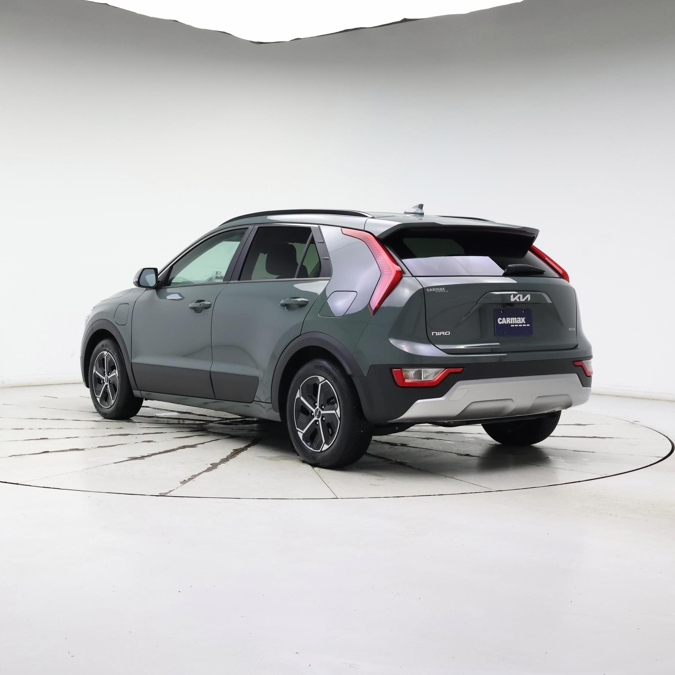 Thumbnail: 2023 Kia Niro - 2