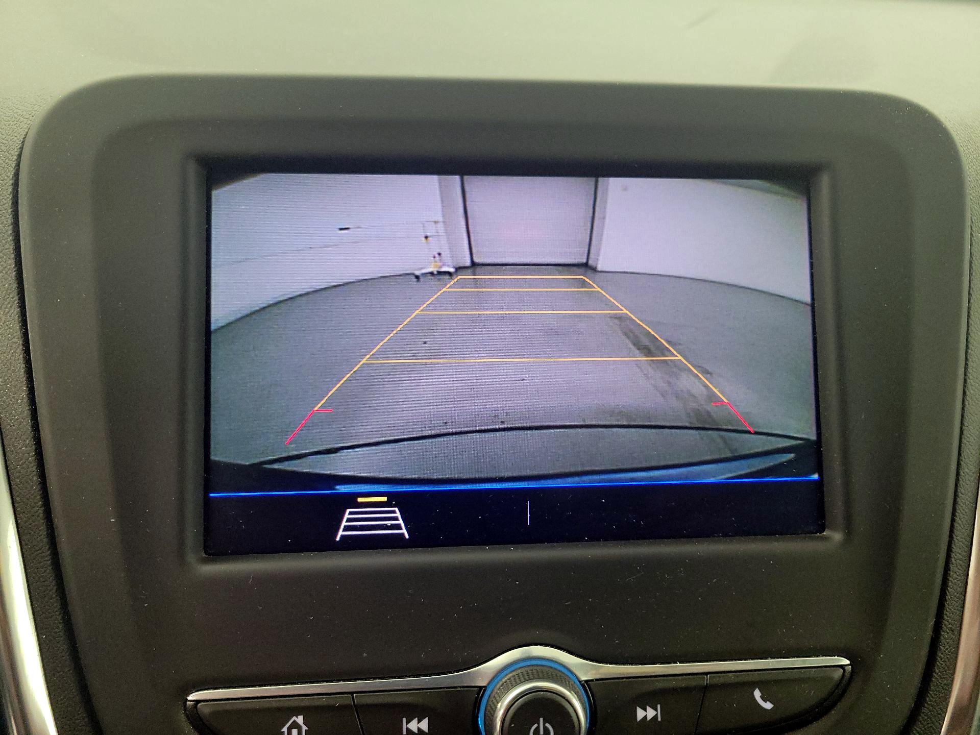 Thumbnail: 2021 Chevrolet Equinox - 15