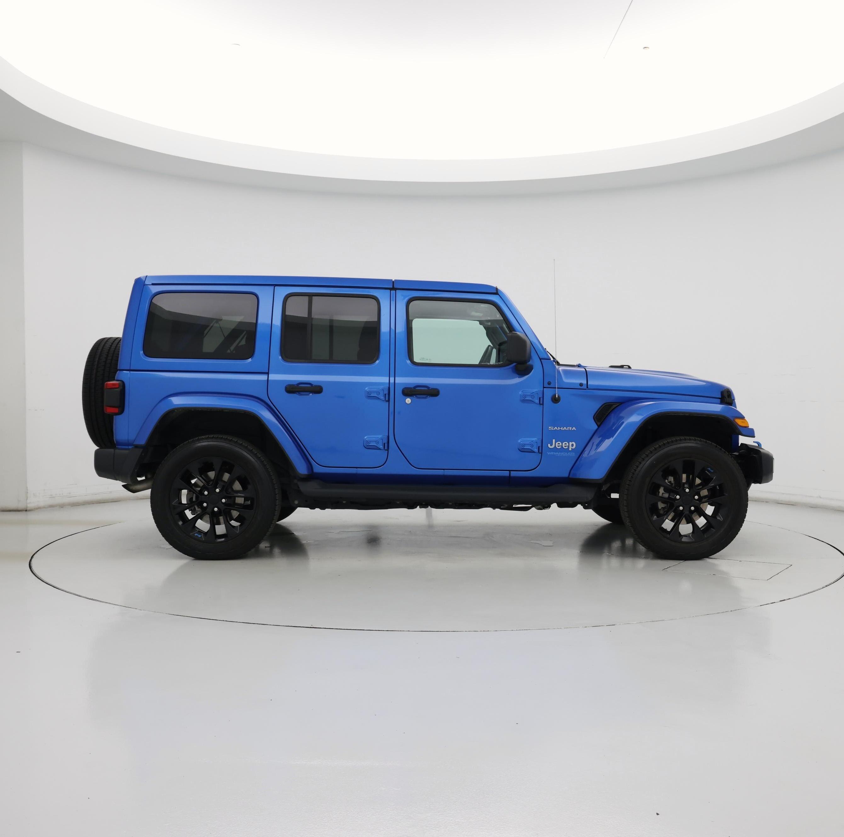 Thumbnail: 2022 Jeep Wrangler - 7