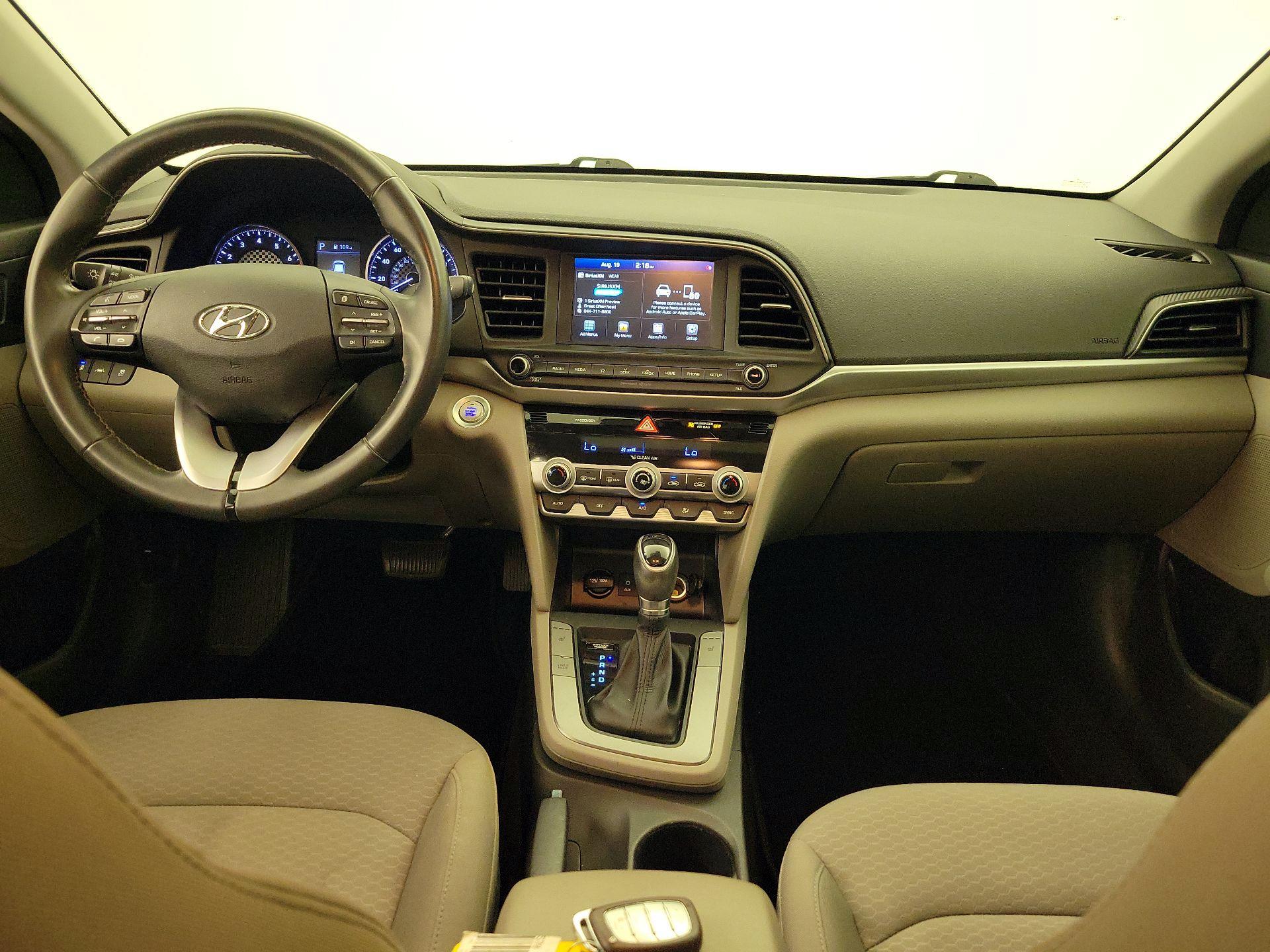 Thumbnail: 2020 Hyundai Elantra - 9