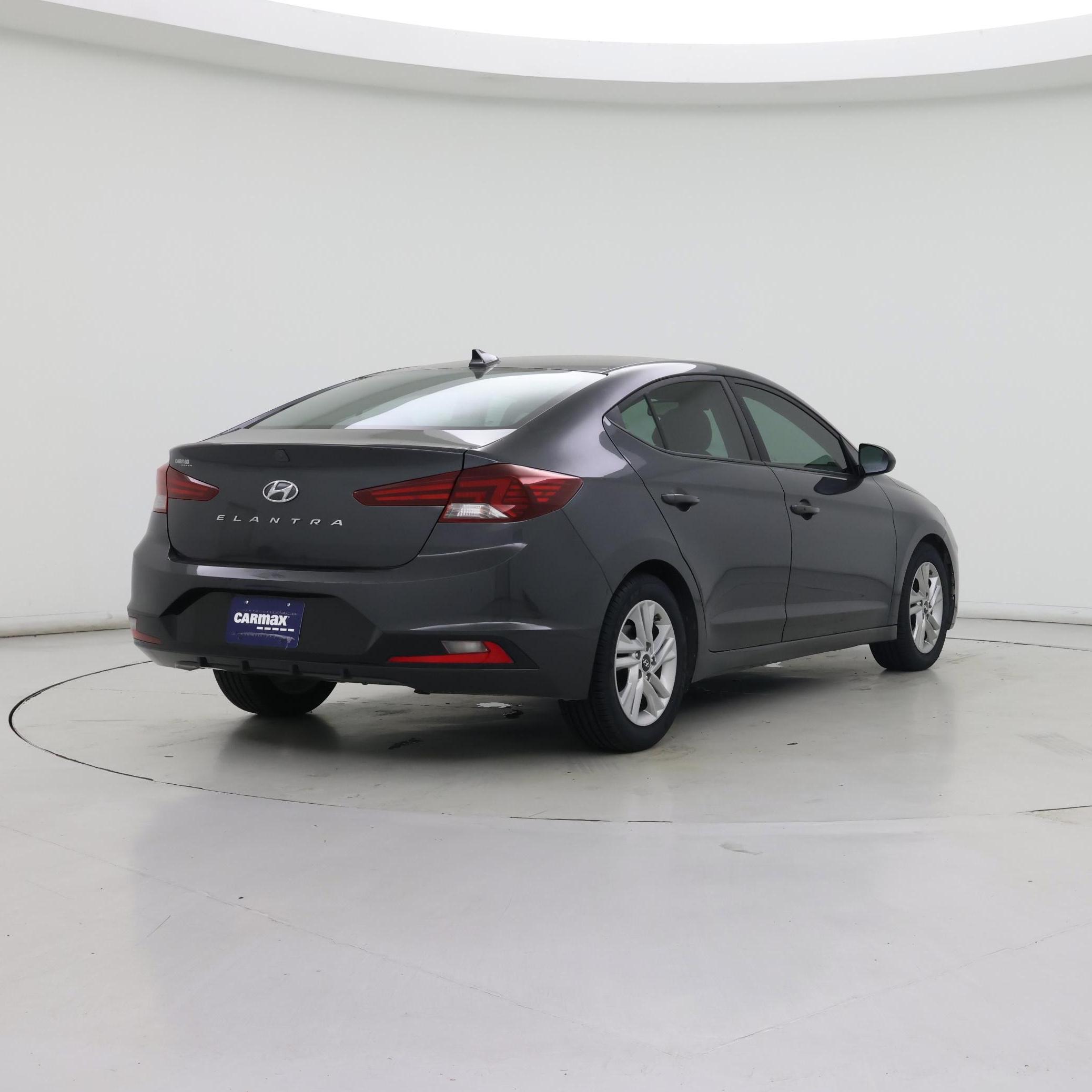 Thumbnail: 2020 Hyundai Elantra - 8