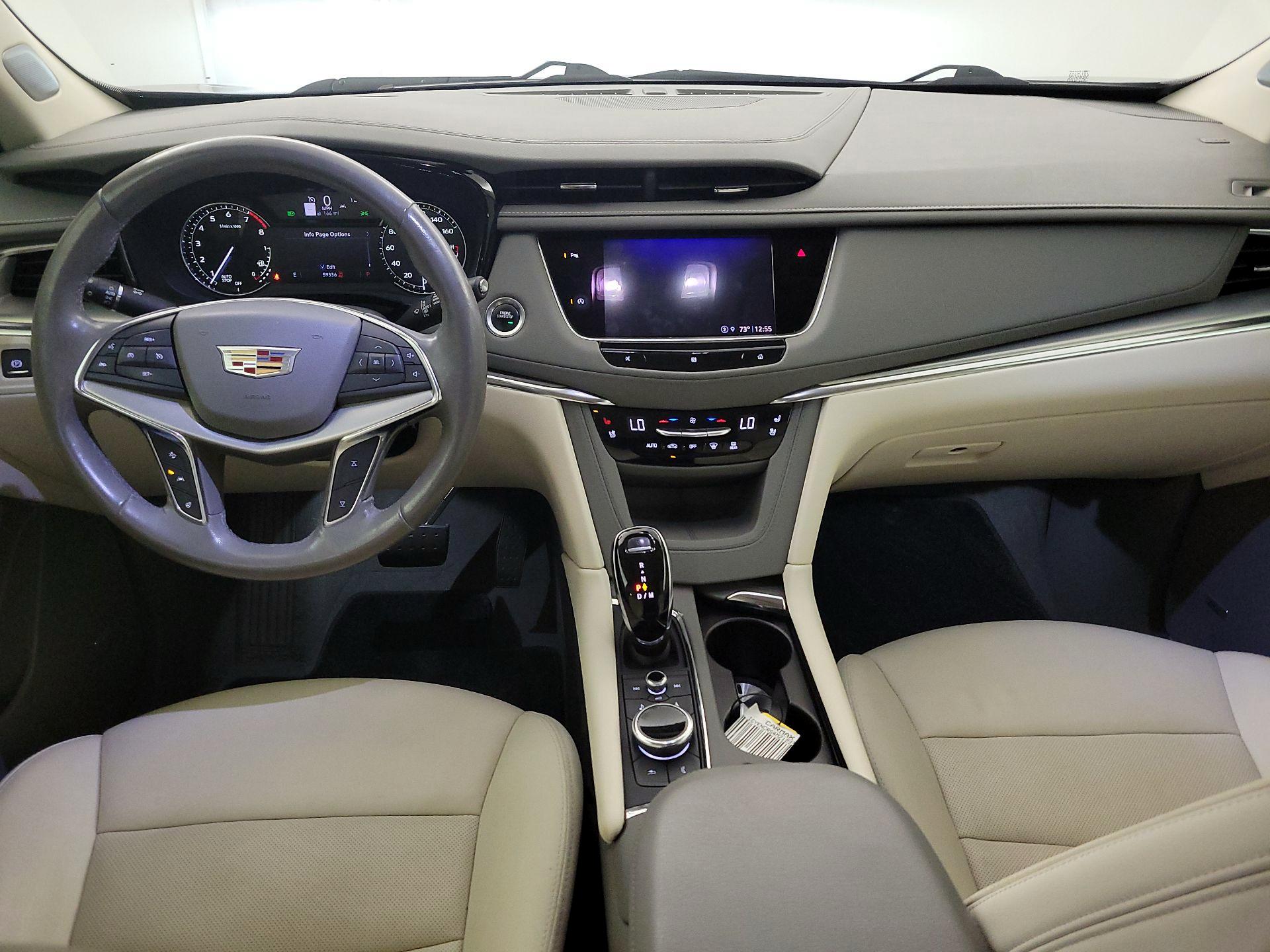 Thumbnail: 2021 Cadillac XT5 - 8