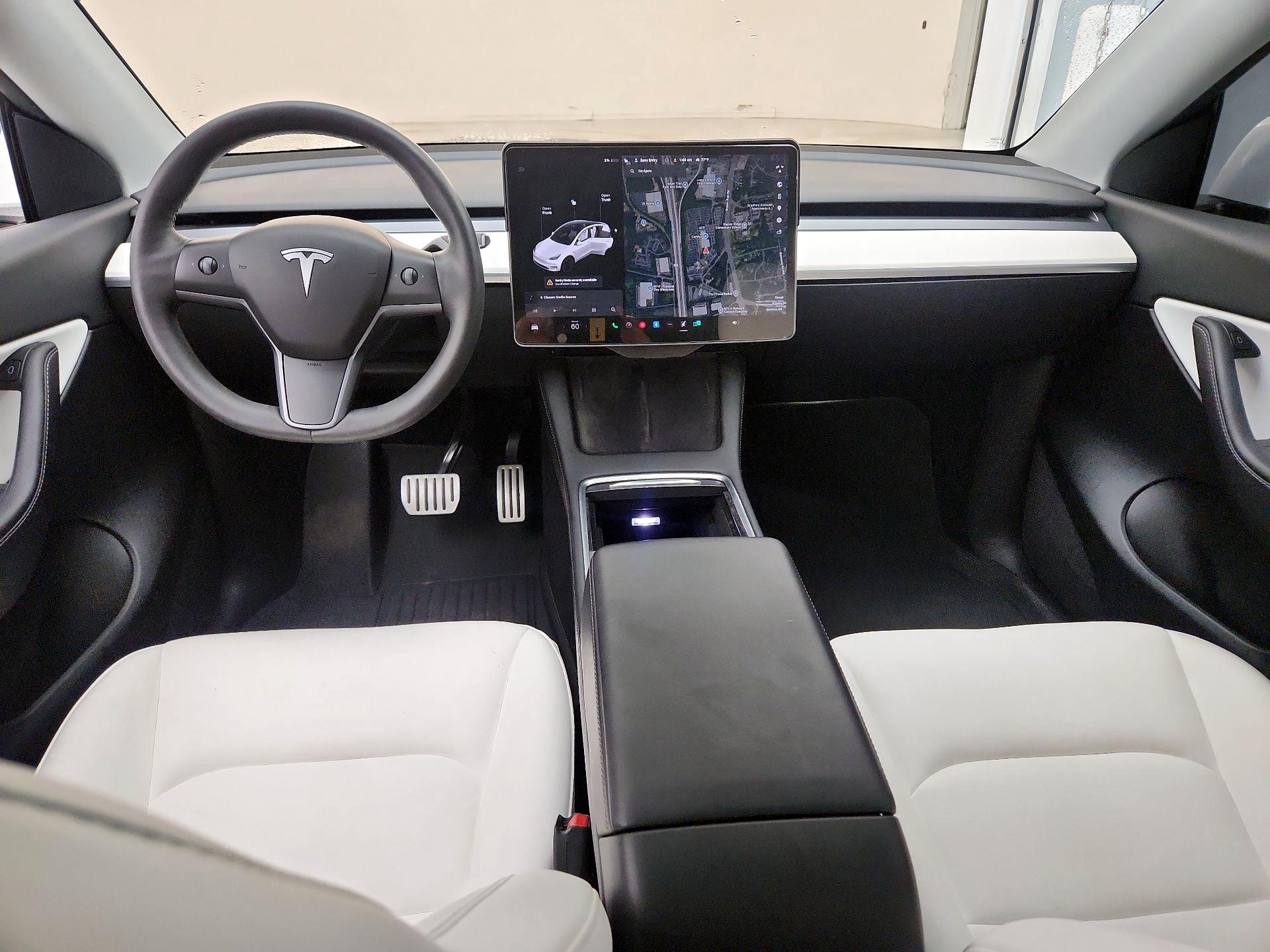 Thumbnail: 2022 Tesla Model Y - 9