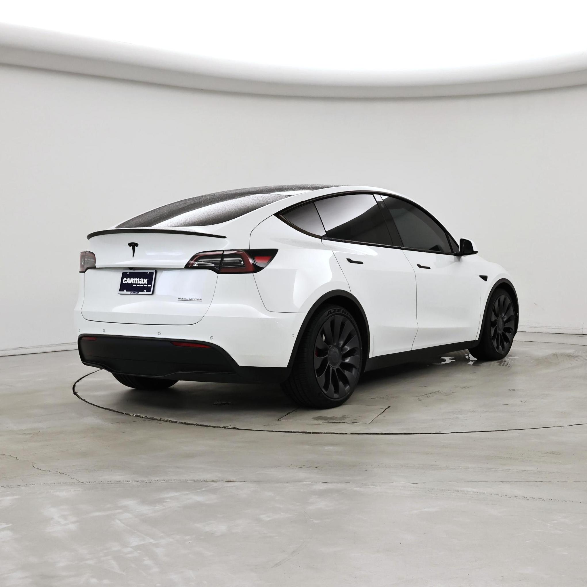 Thumbnail: 2022 Tesla Model Y - 8