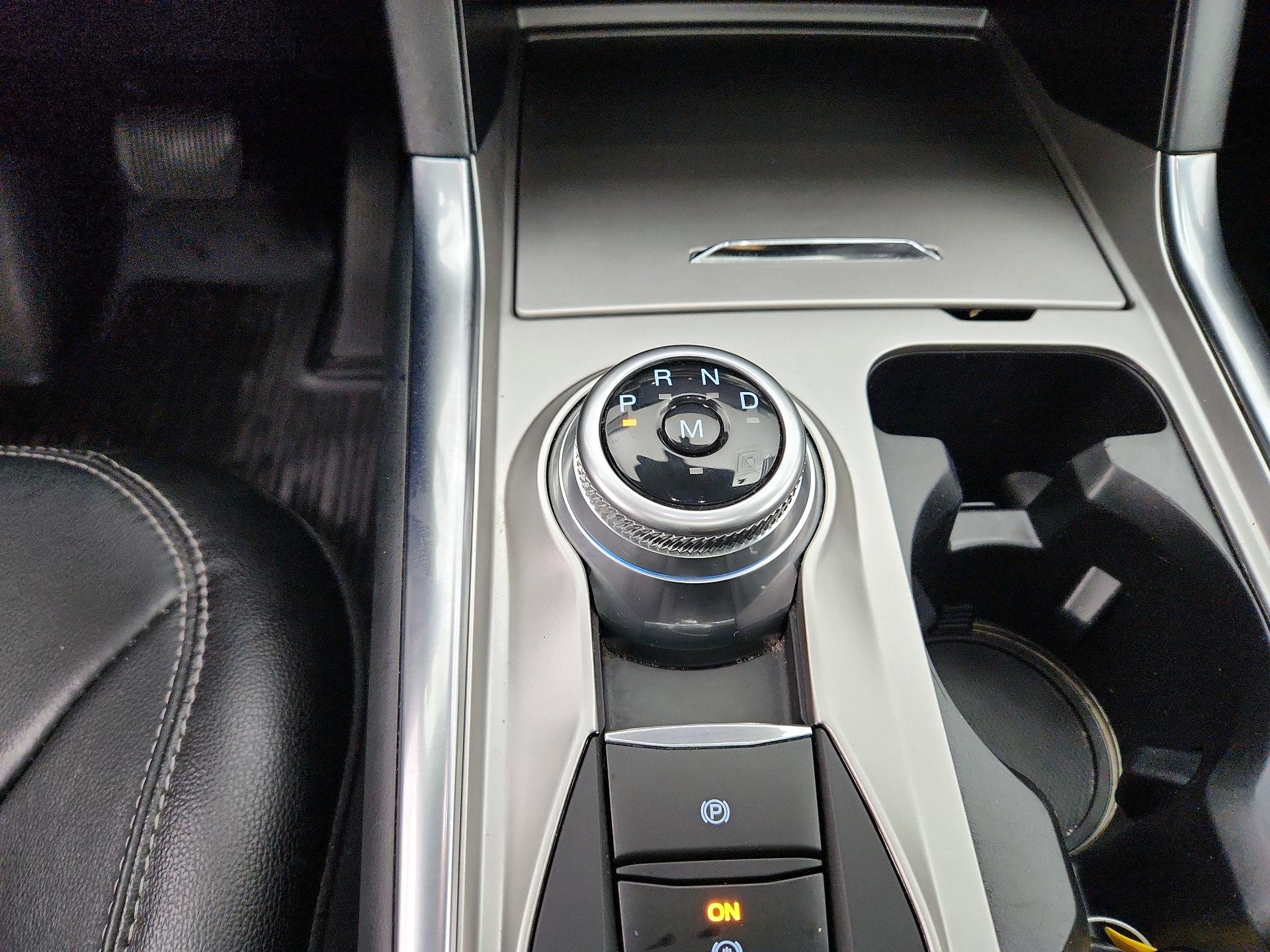 Thumbnail: 2020 Ford Explorer - 18