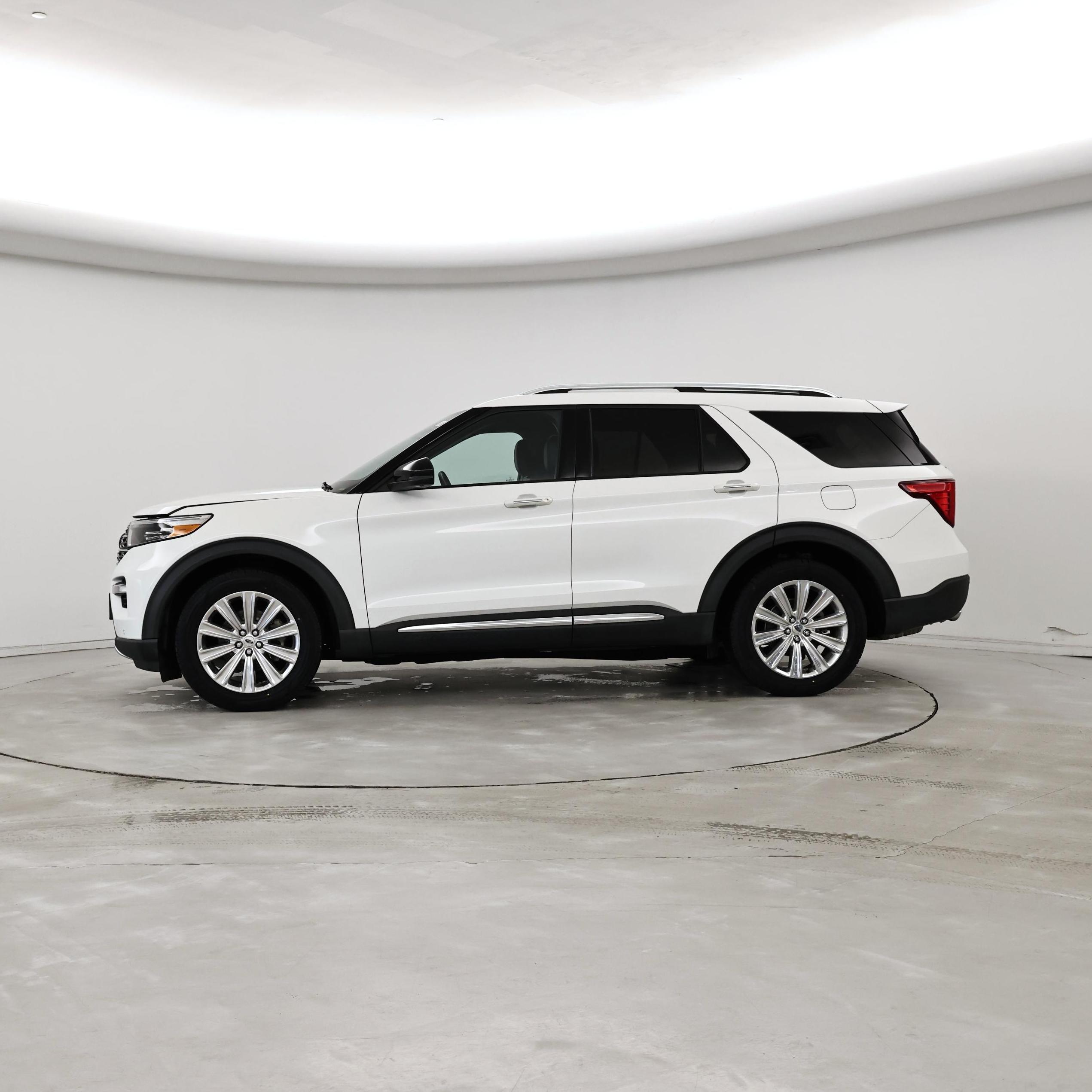 Thumbnail: 2020 Ford Explorer - 3