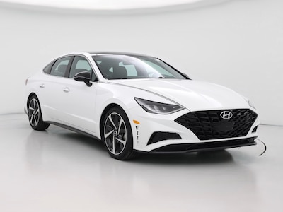 White 2022 Hyundai Sonata SEL Plus